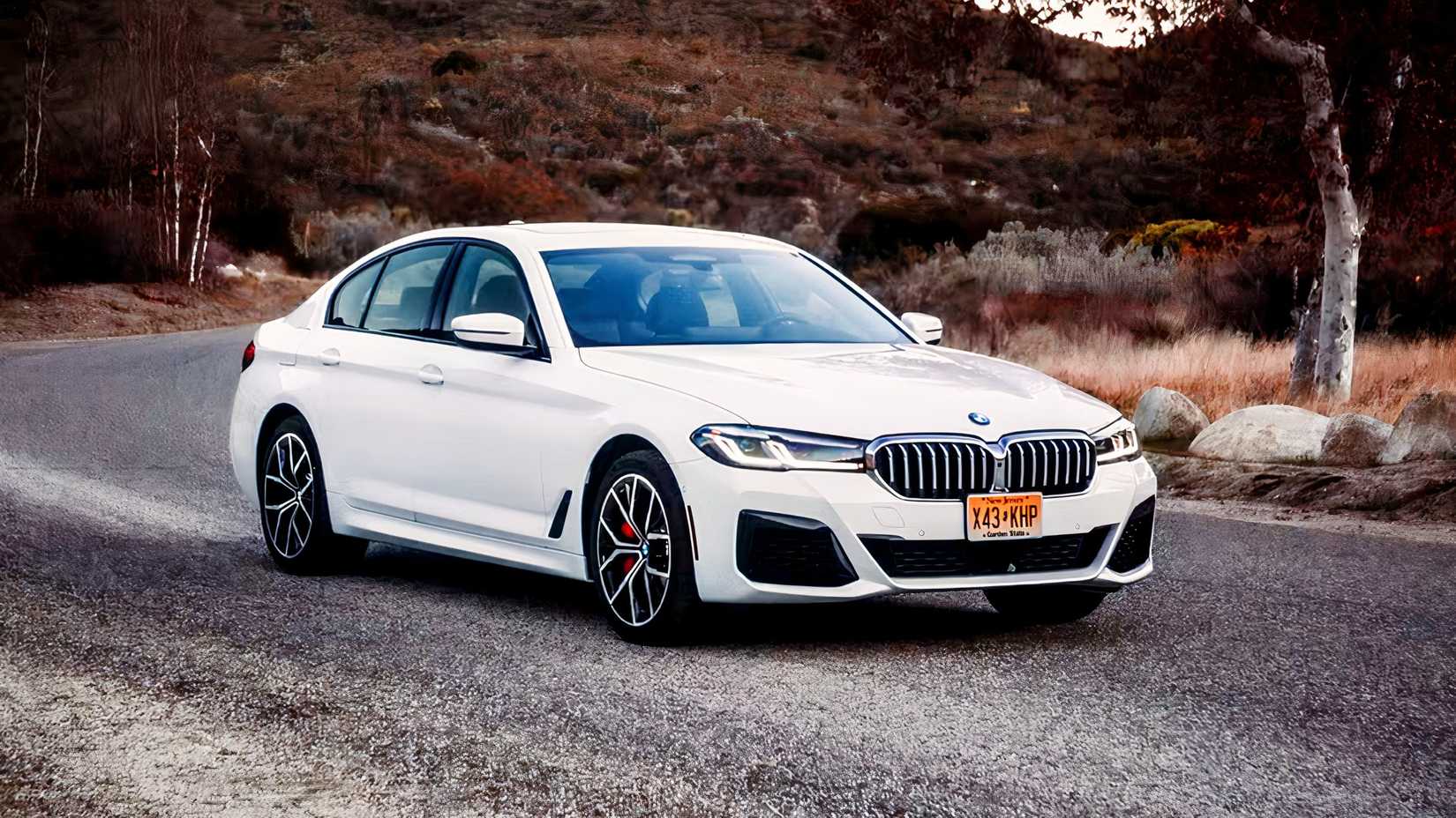 2021 BMW 5 Series sedan front 3/4