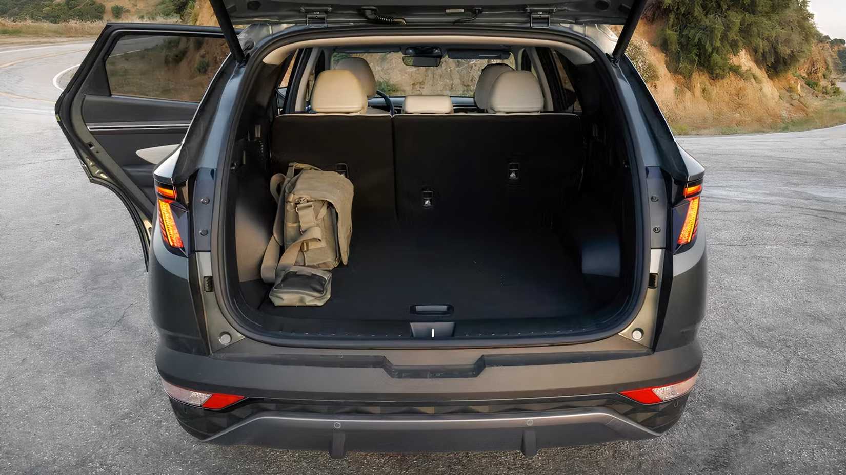 2023 Hyundai Tucson Hybrid rear shot cargo area