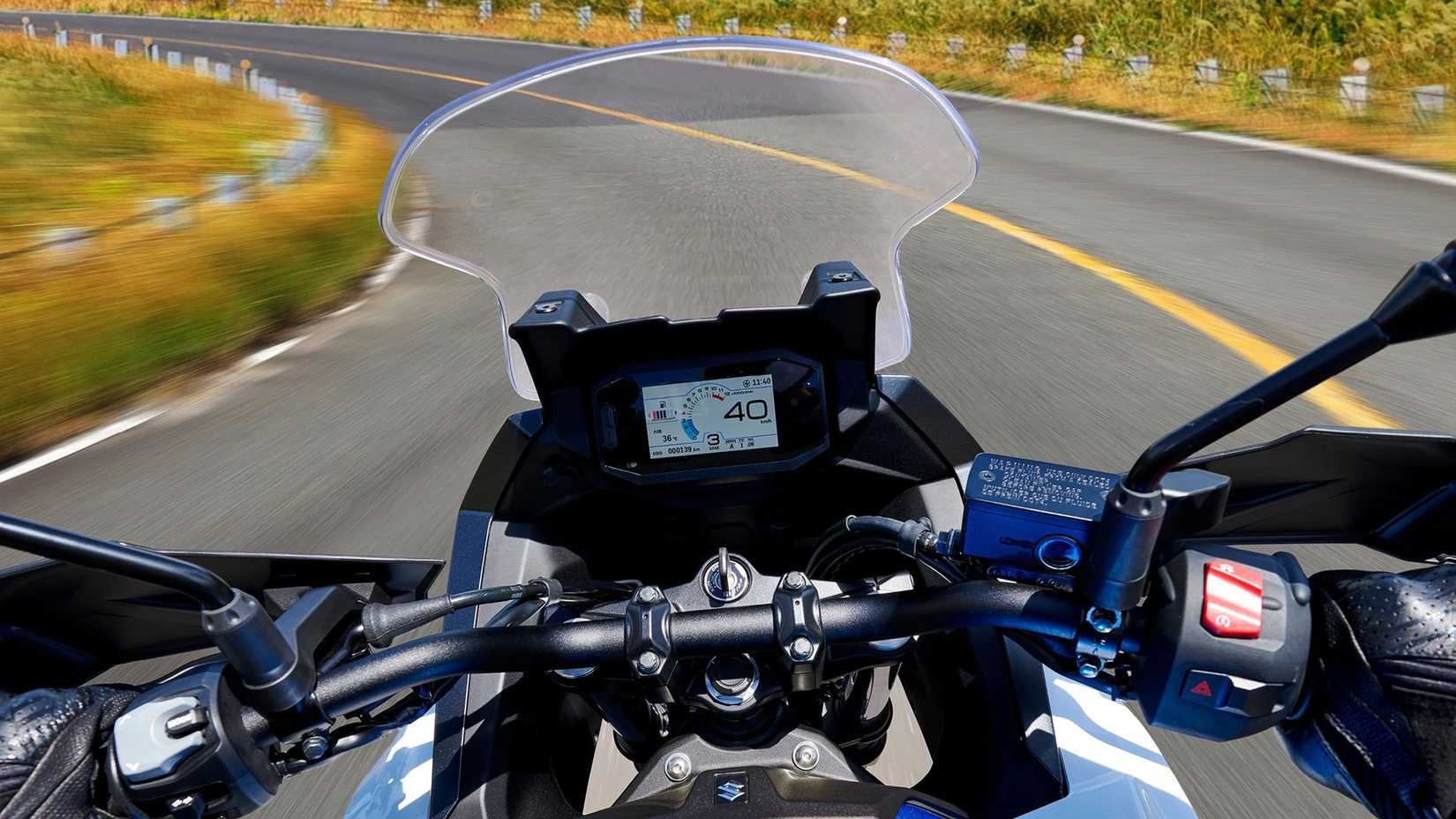 Uma foto POV da Suzuki SV-7GX