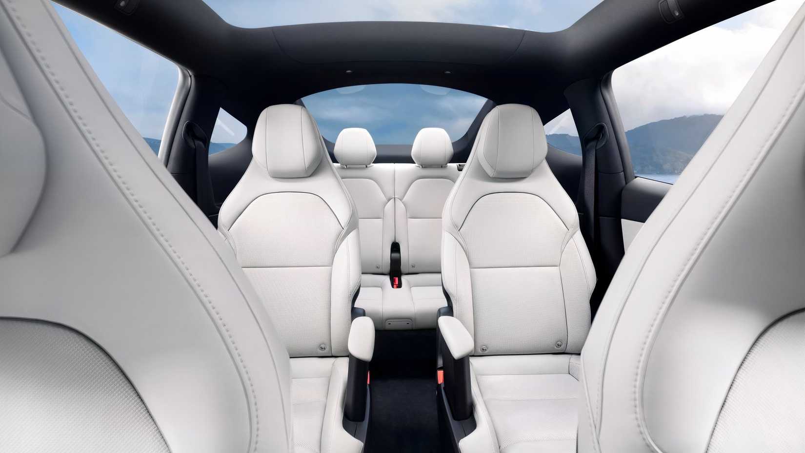 Tesla Modelo YL (9)