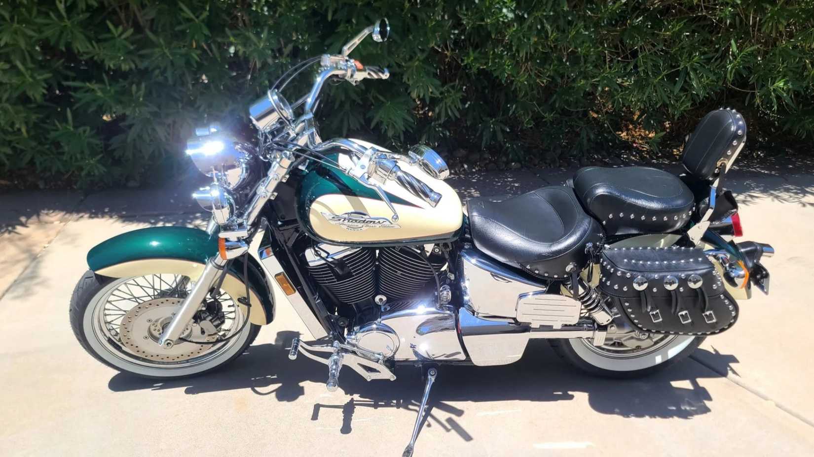 1998 Honda Shadow 1100 ACE side shot