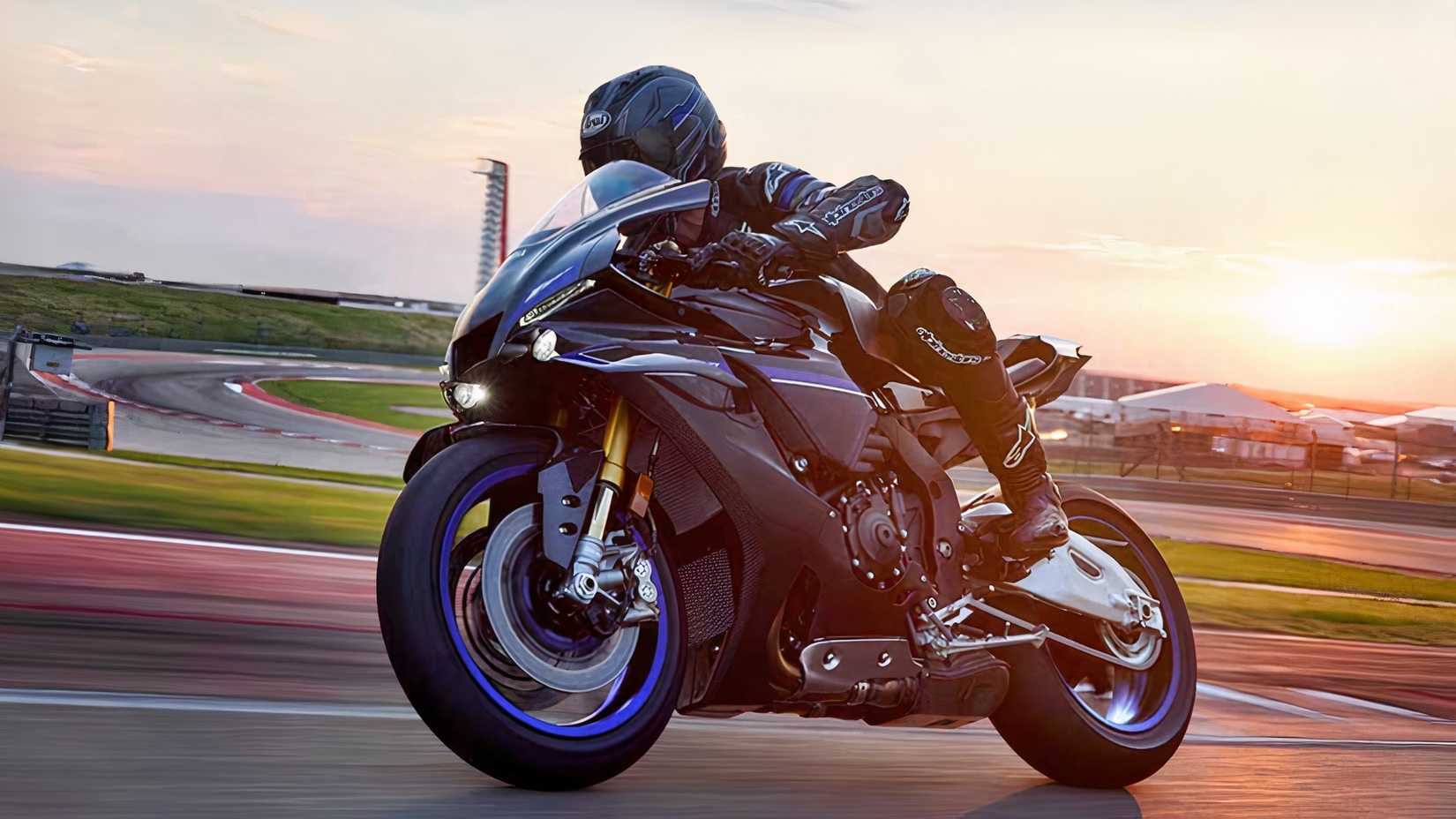 2026 Yamaha YZF-R1M taking a turn on the track