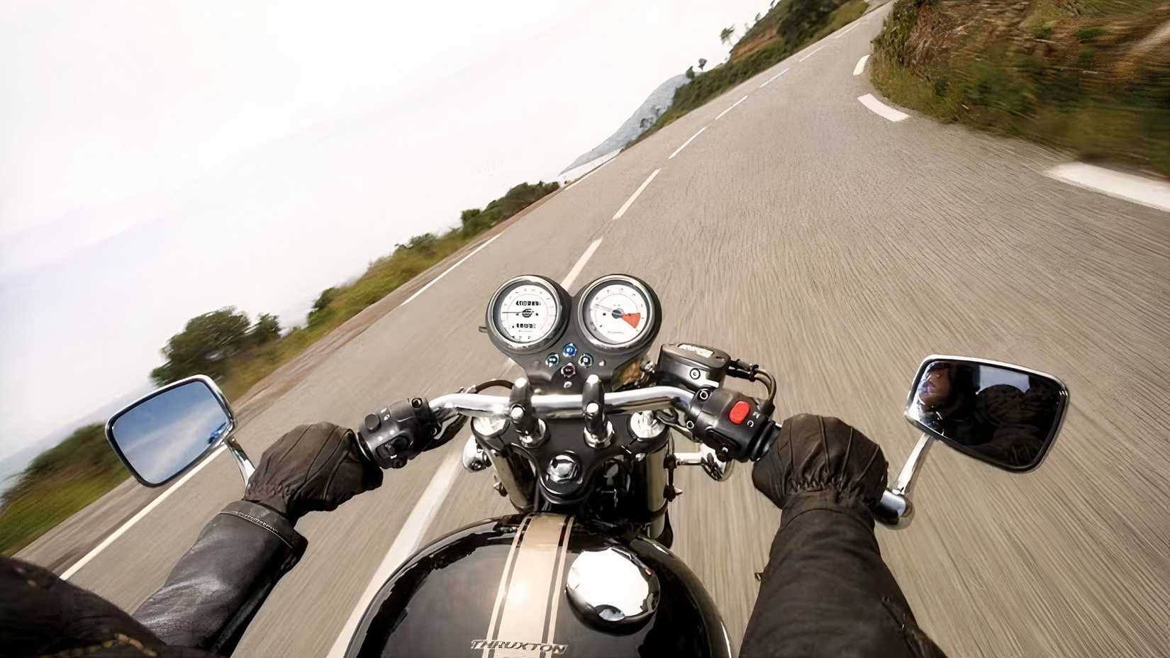 2013 Triumph Thruxton POV riding shot 