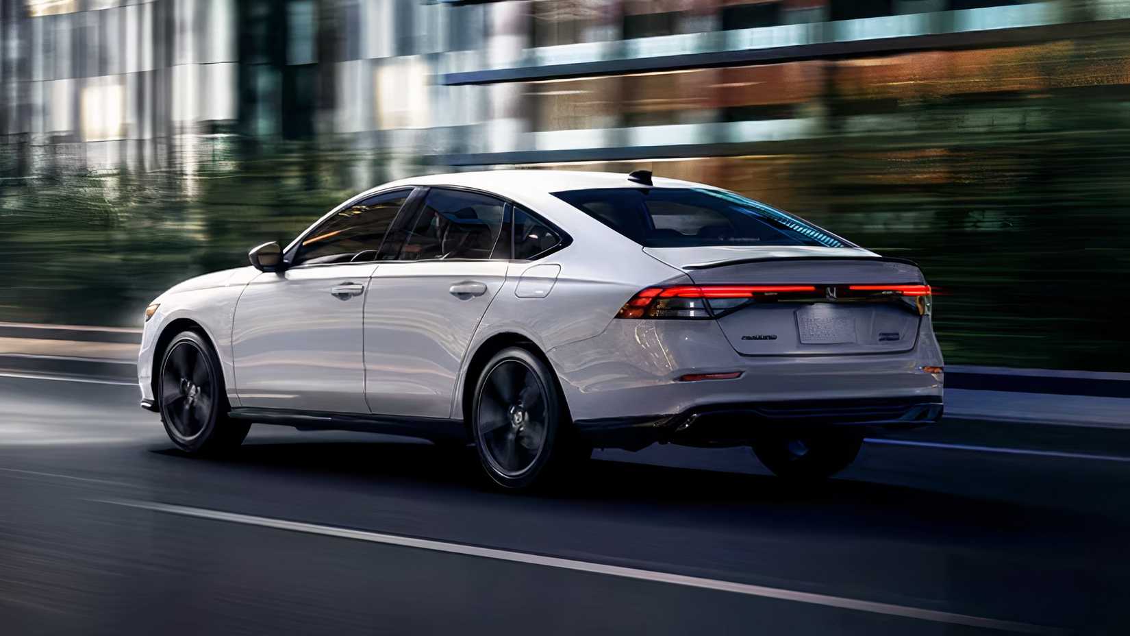 2026 Honda Accord Hybrid Rear 3/4 Driving Shot