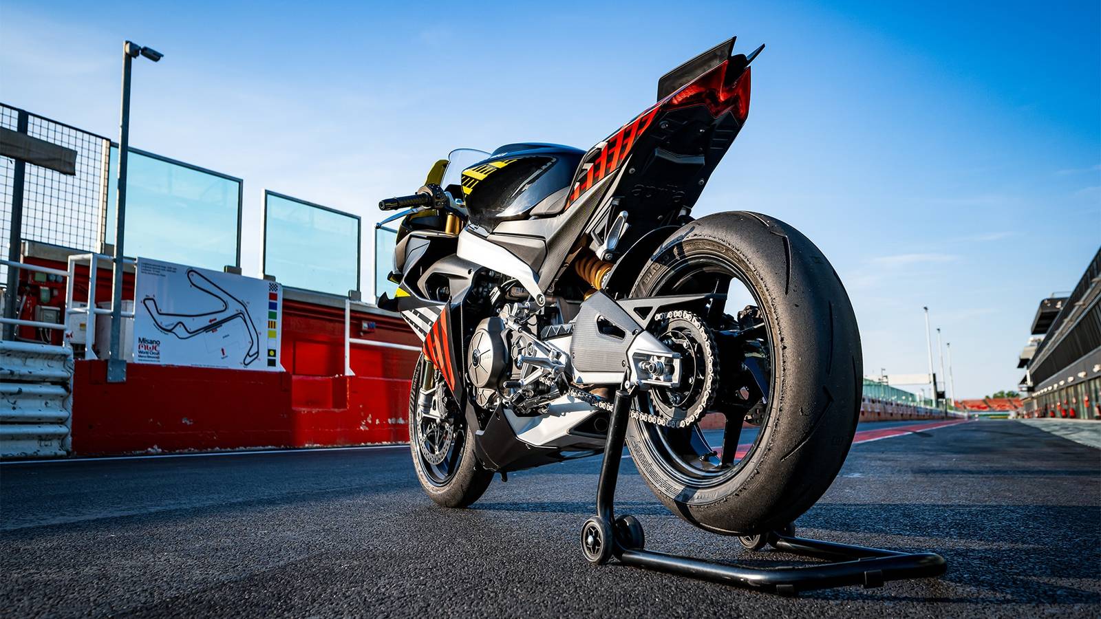 The Sport Bike That Makes The Perfect First Step Into Serious Performance
