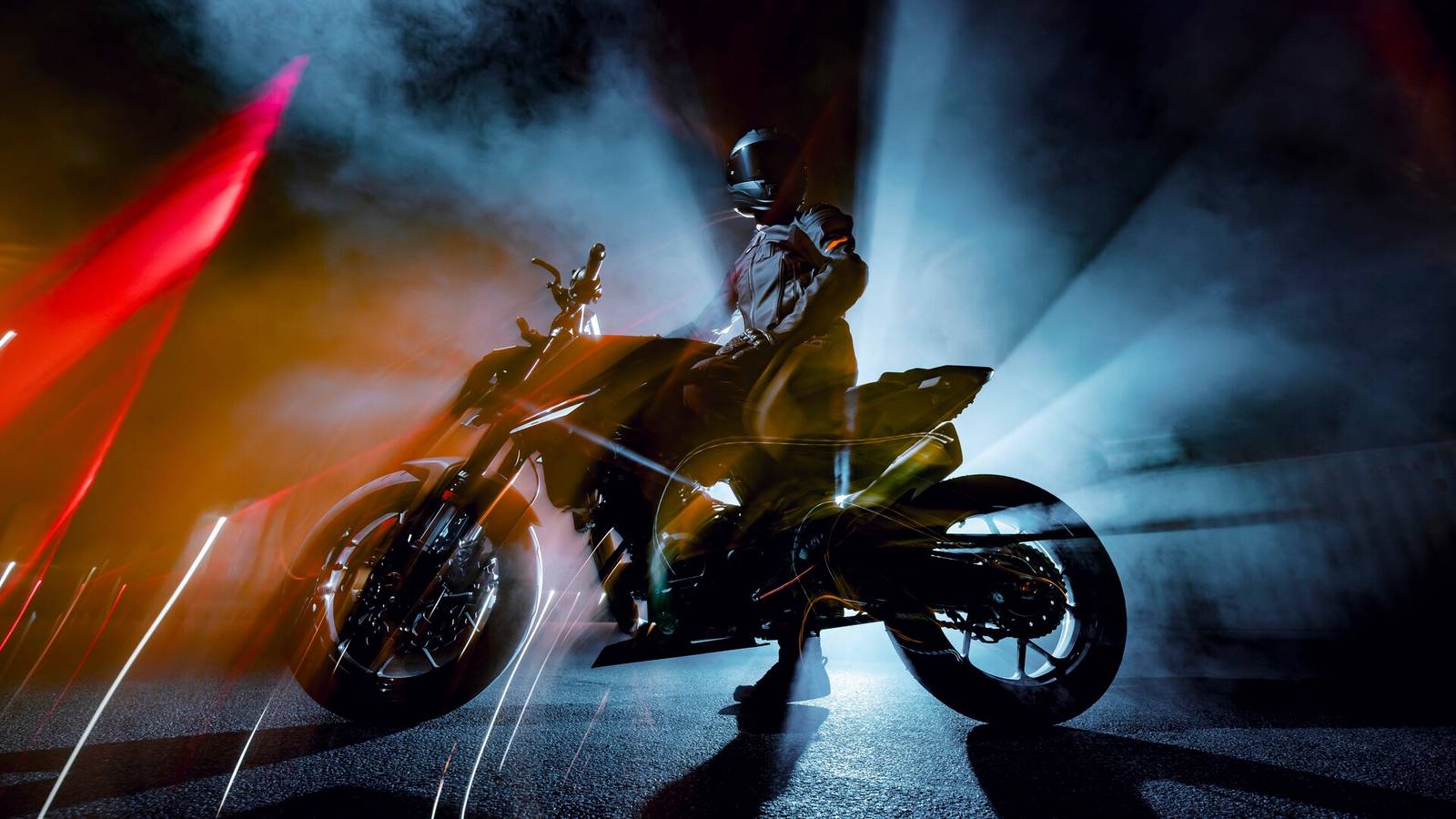 2027 KTM 790 Duke: First Look