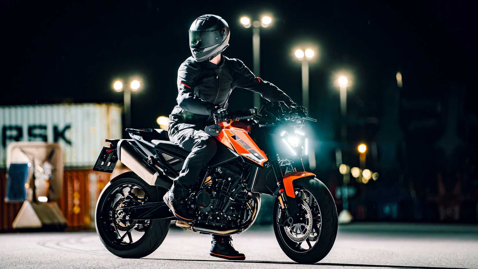 The KTM Motorcycle That Finally Nails Everyday Riding