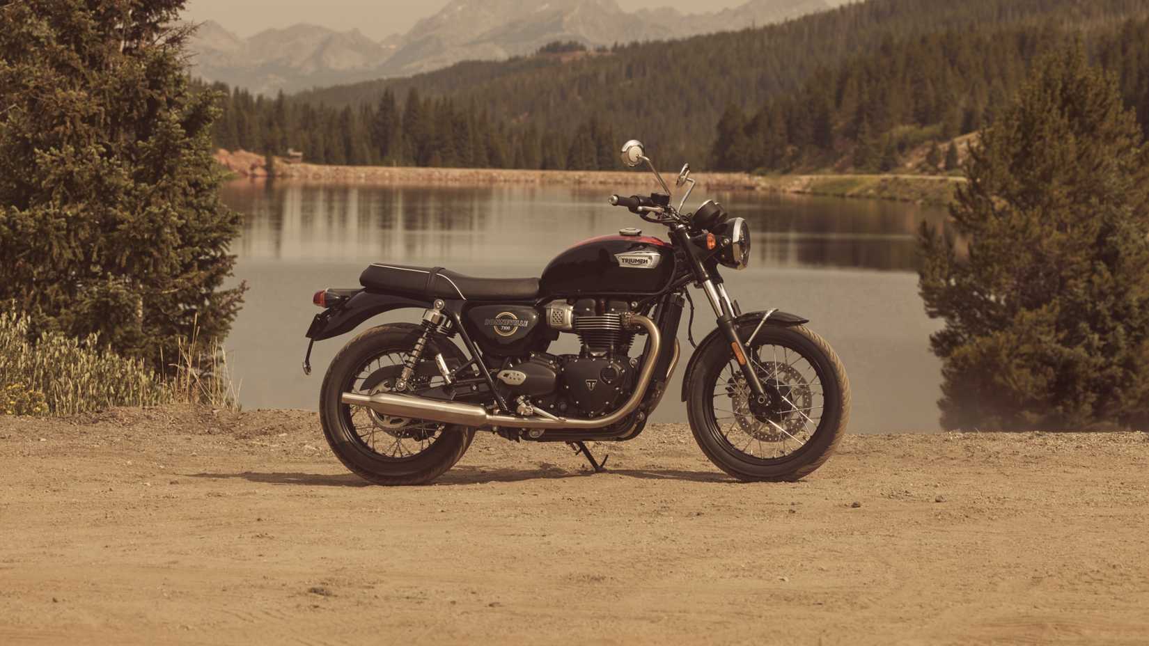 Forget The Bonneville—This Japanese Retro Bike Delivers The Same Charm ...