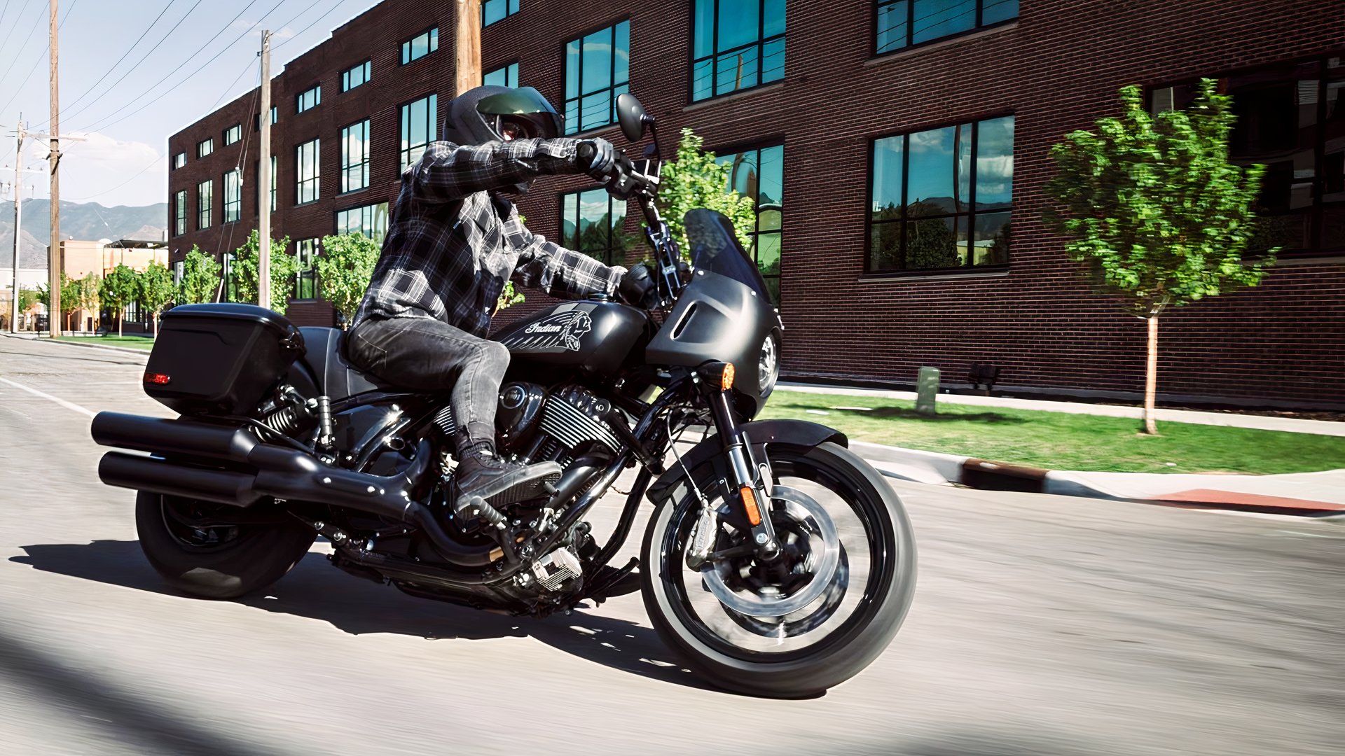 2026 Indian Sport Chief RT cornering action 