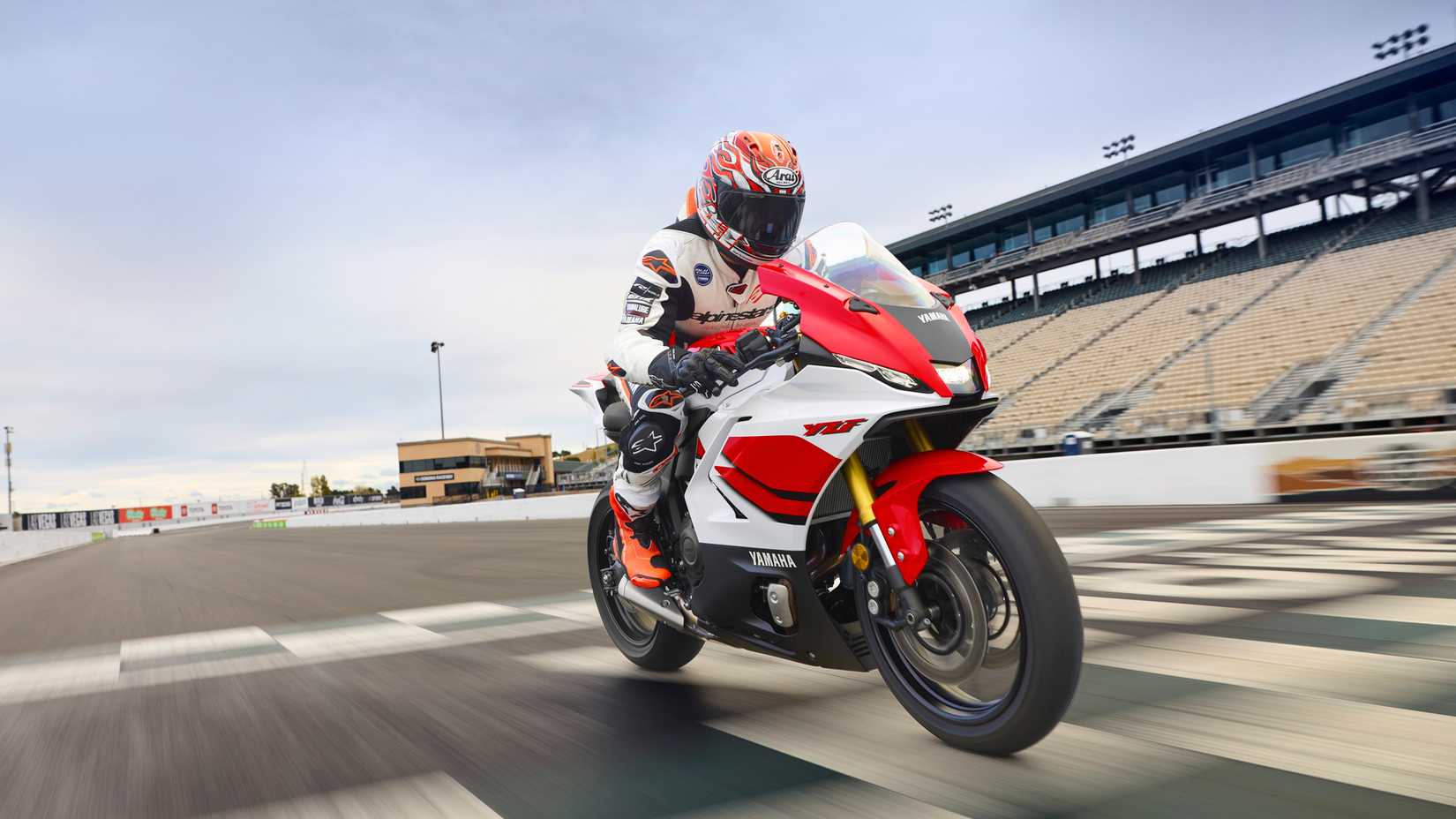 The Sport Bike That Makes The Perfect First Step Into Serious Performance