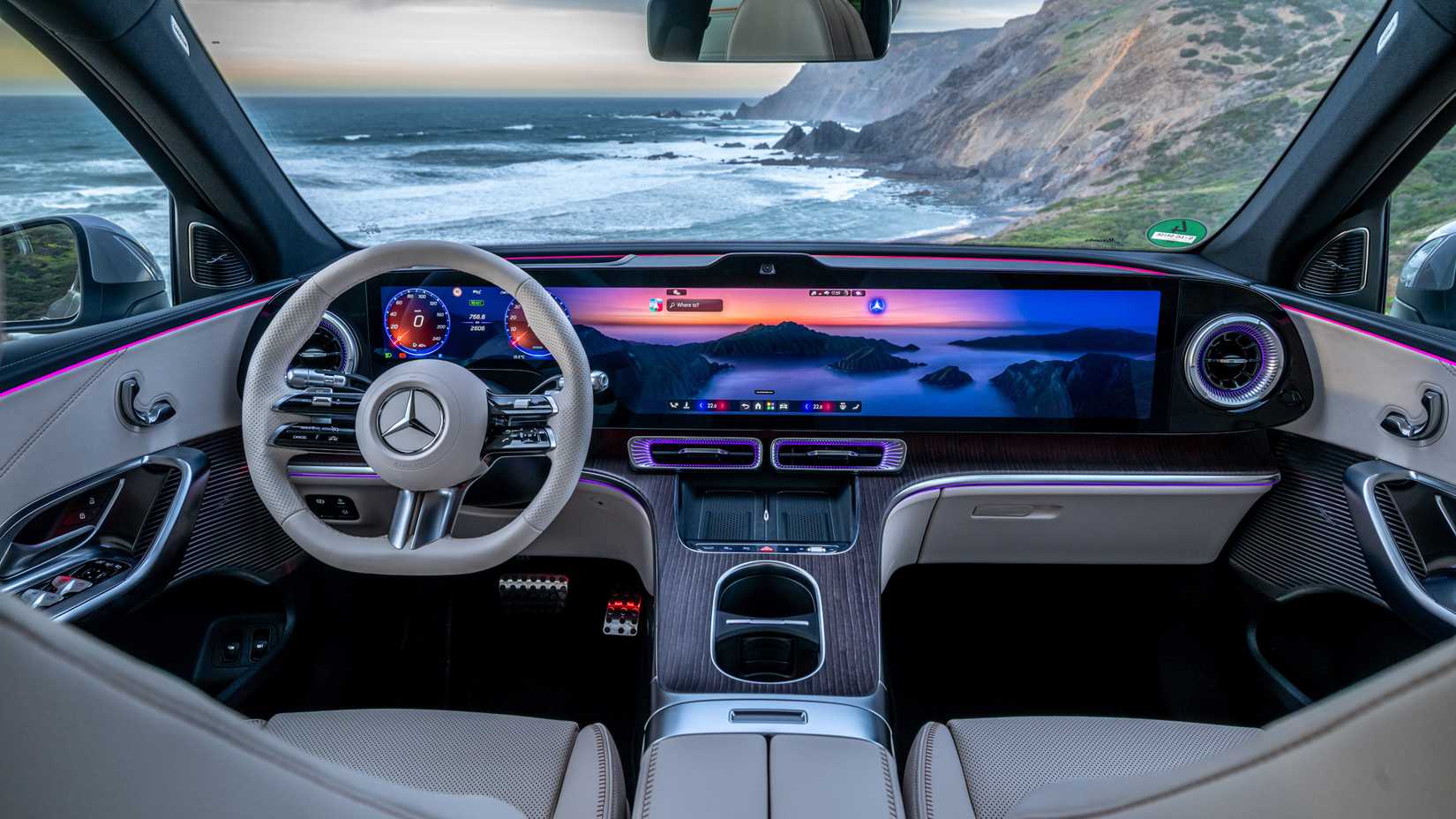 2027 Mercedes-Benz GLC-24