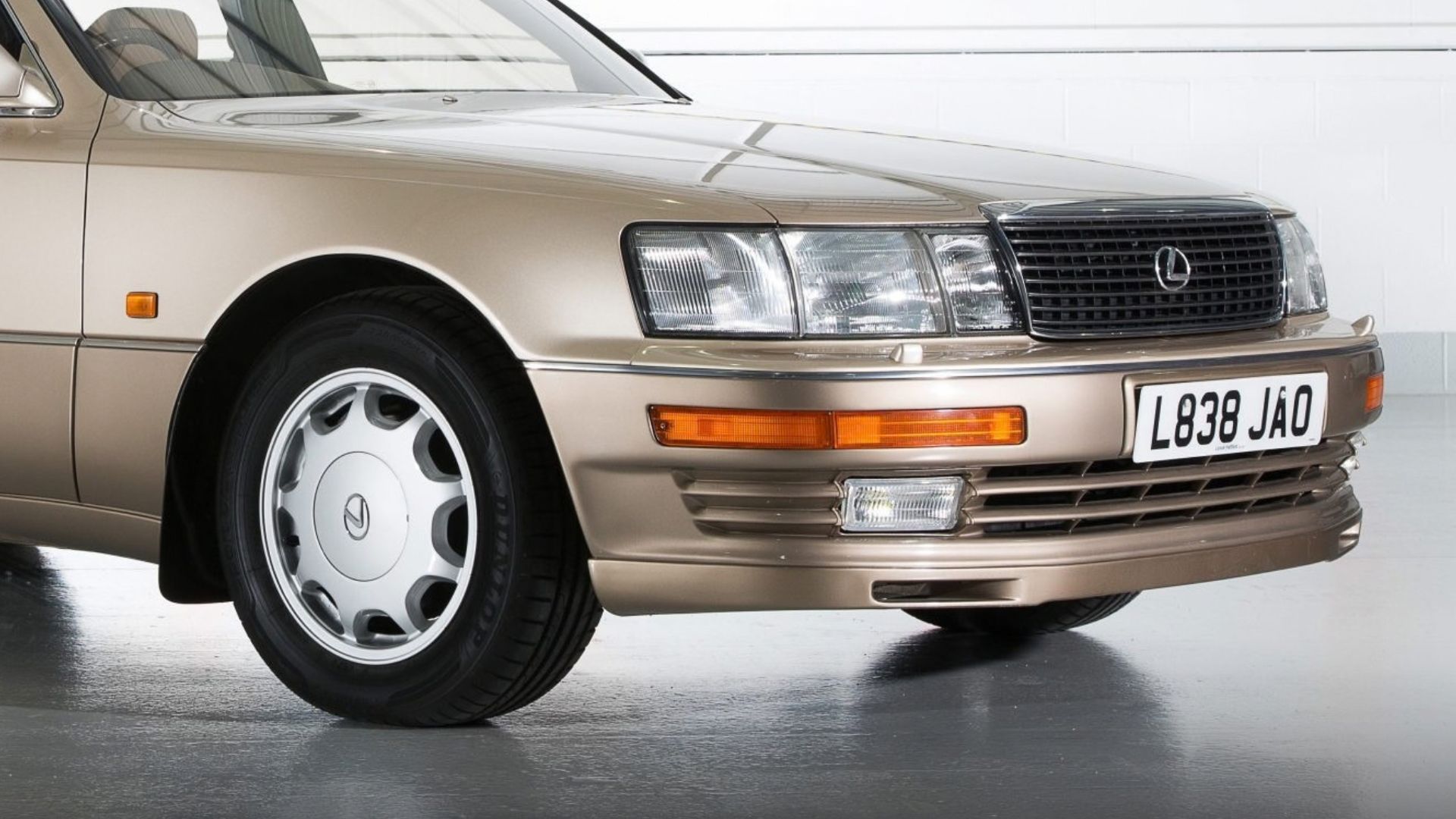 The Forgotten Lexus That Changed The Luxury-Sedan Game