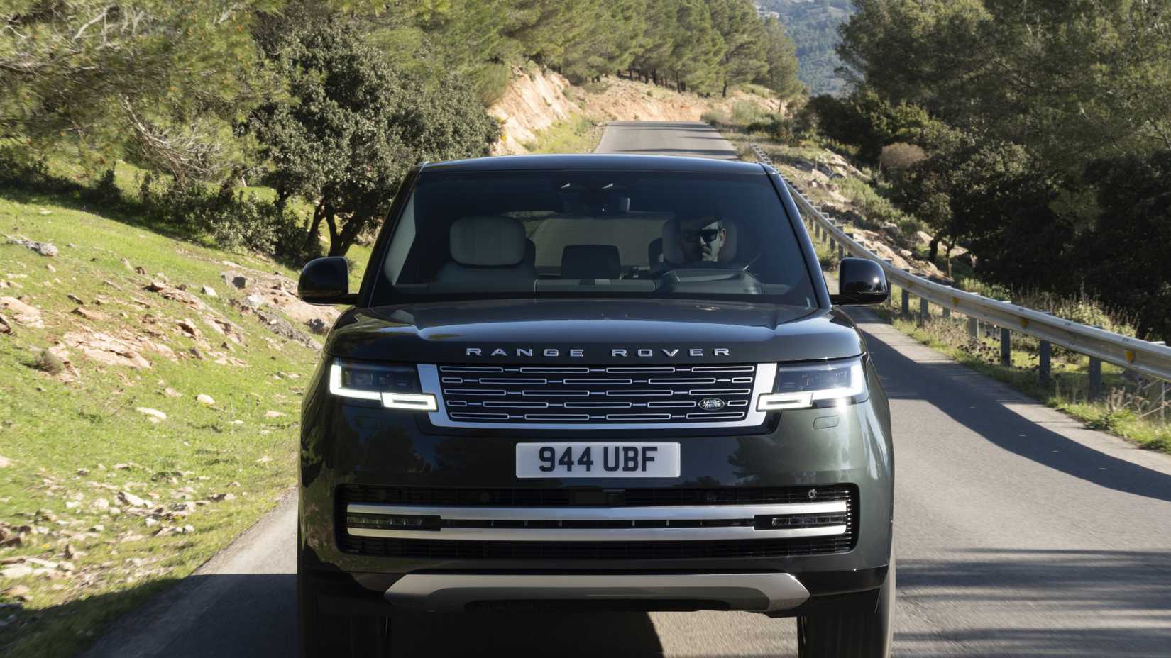 The Nissan Armada Platinum Delivering Range Rover Hush Cheap