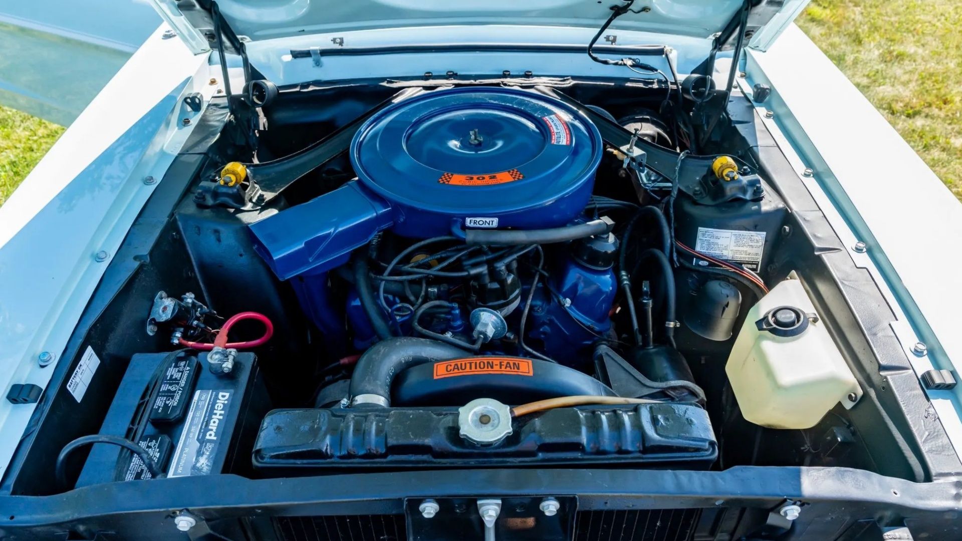 Why Ford's 302 Windsor Outlasted Every Small-Block Of Its Era