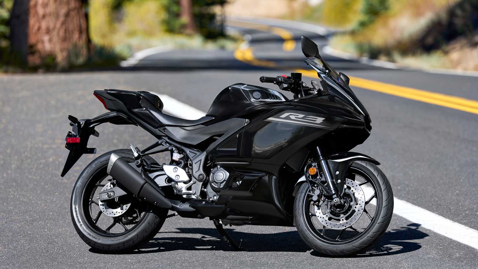 2026 Yamaha YZF-R3 First Look: Same Affordability And Friendly ...