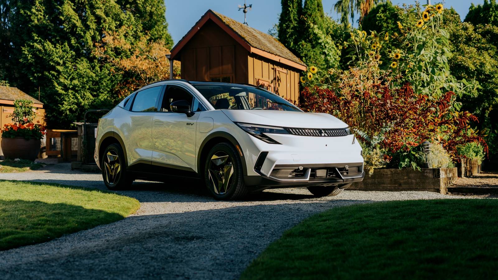 2027 Mitsubishi Eclipse Sportback Price Vs. Nissan Leaf