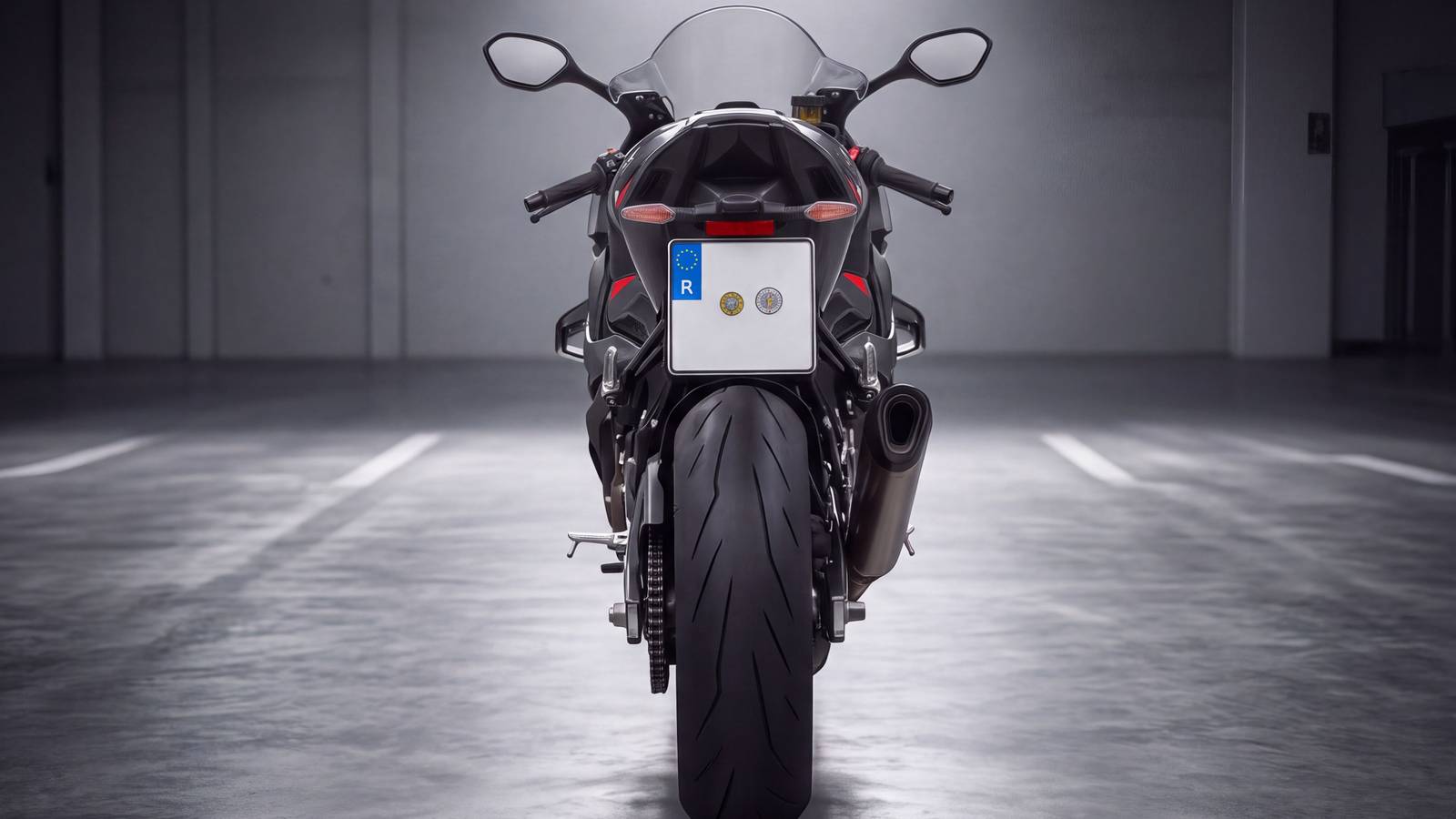 This 2028 BMW Sports Bike Render Brings Back The Simplicity Missing In ...