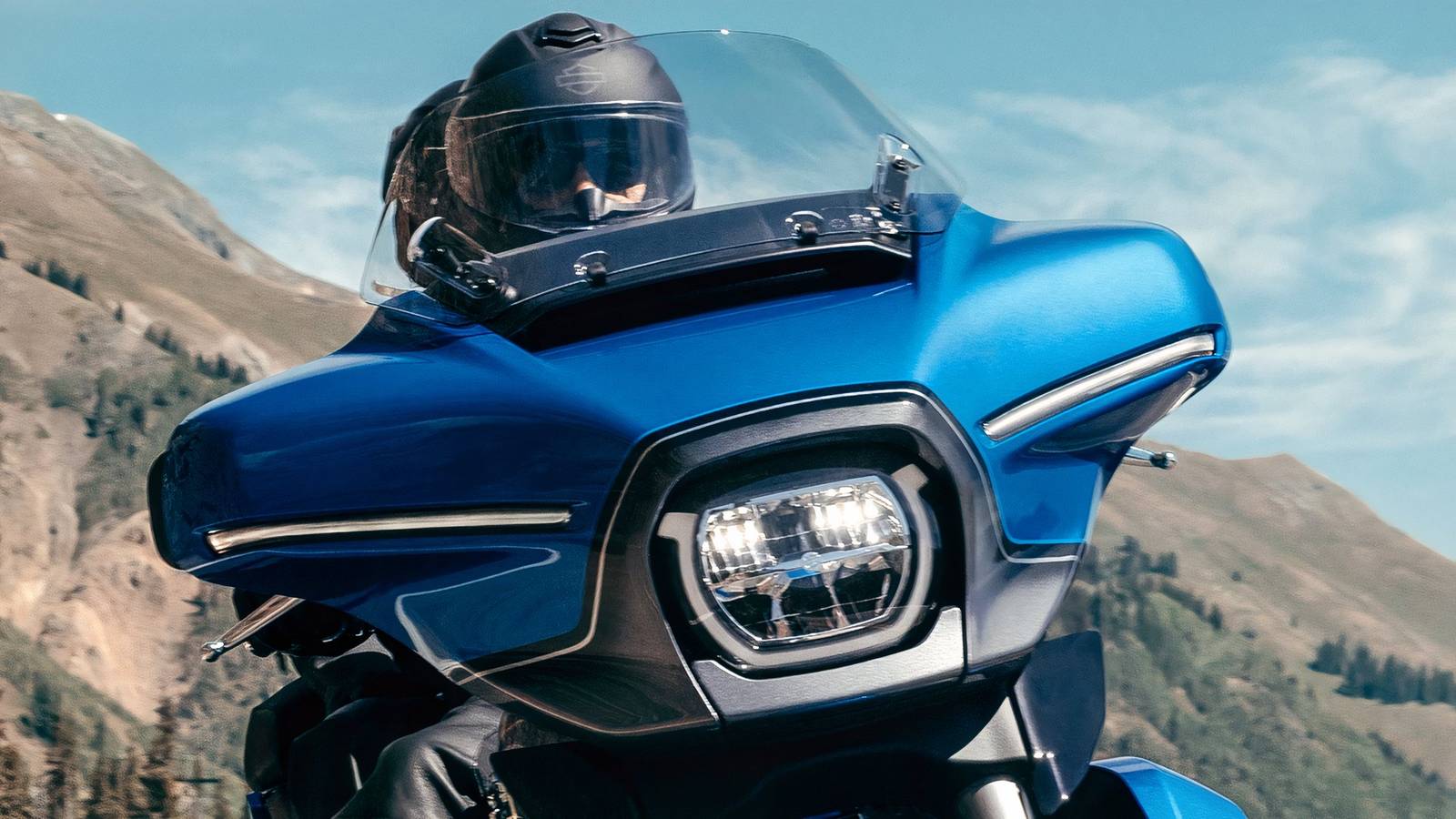 The Motorcycle That Turns Cold-Weather Riding Into A Luxury Experience