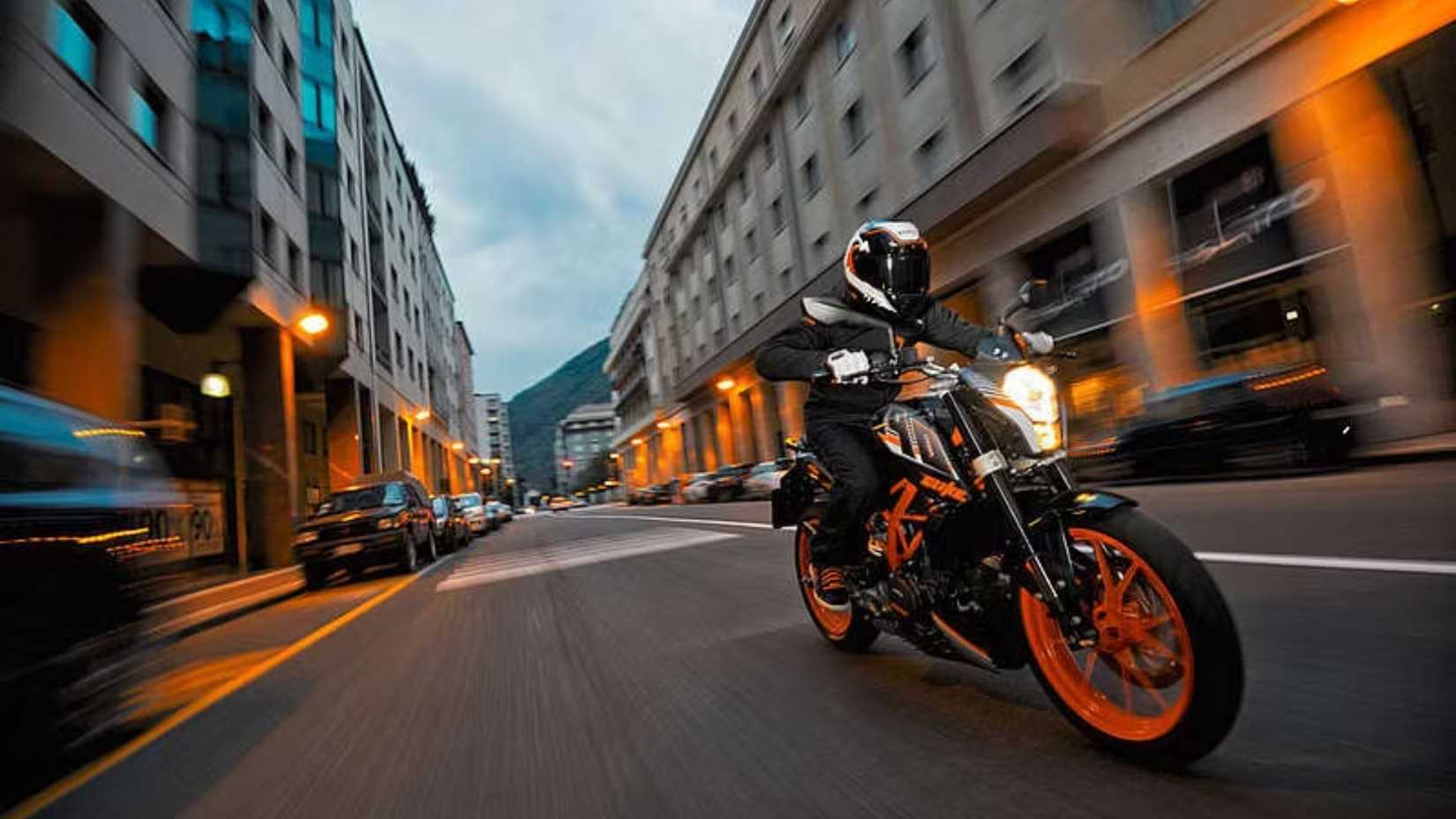 Action shot of a 2013 KTM 390 Duke