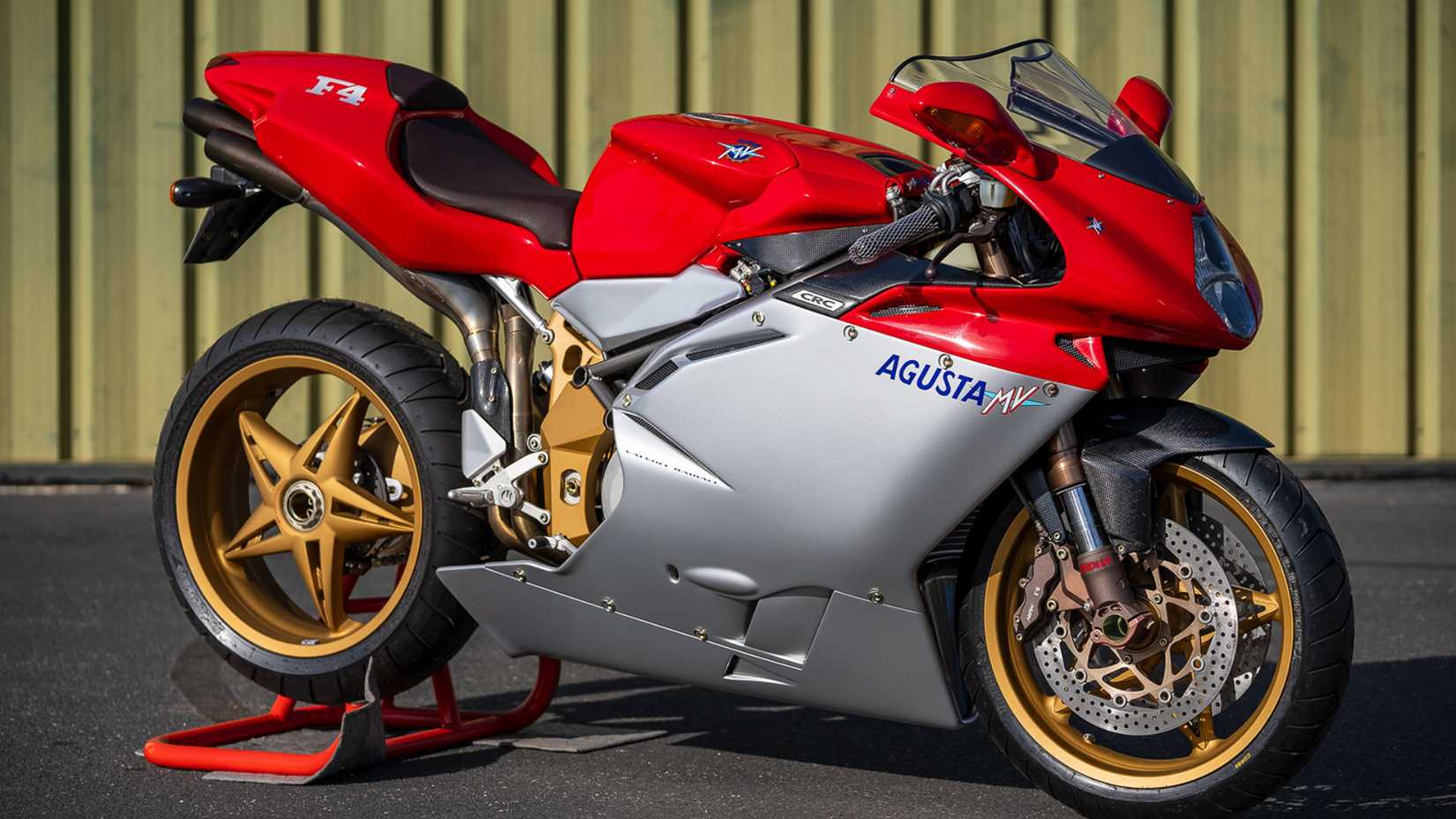 Static shot of a 2000 MV Agusta F4 750 Serie Oro