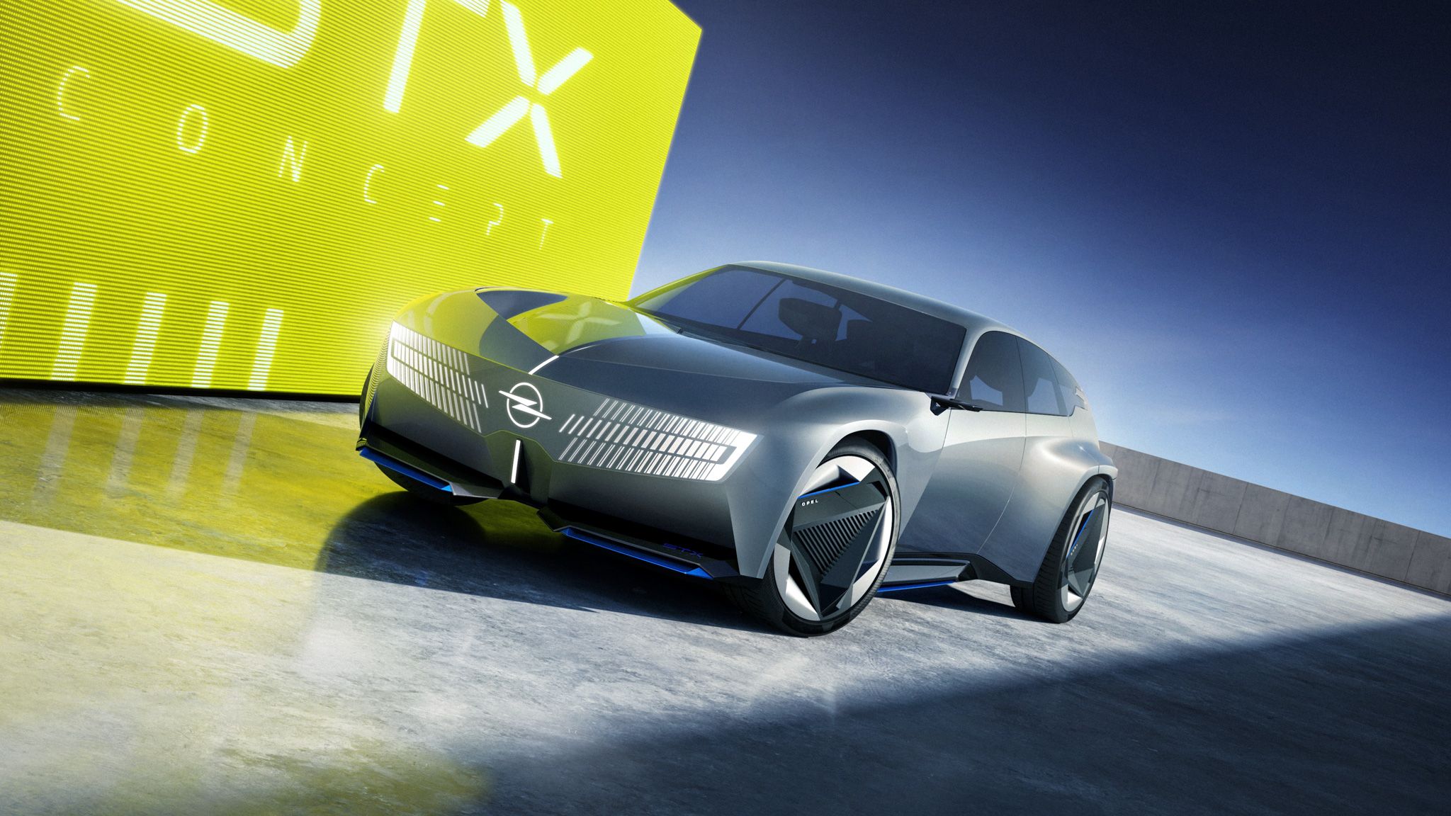 Opel STX Concept: Electric Wagon Previews Next Astra