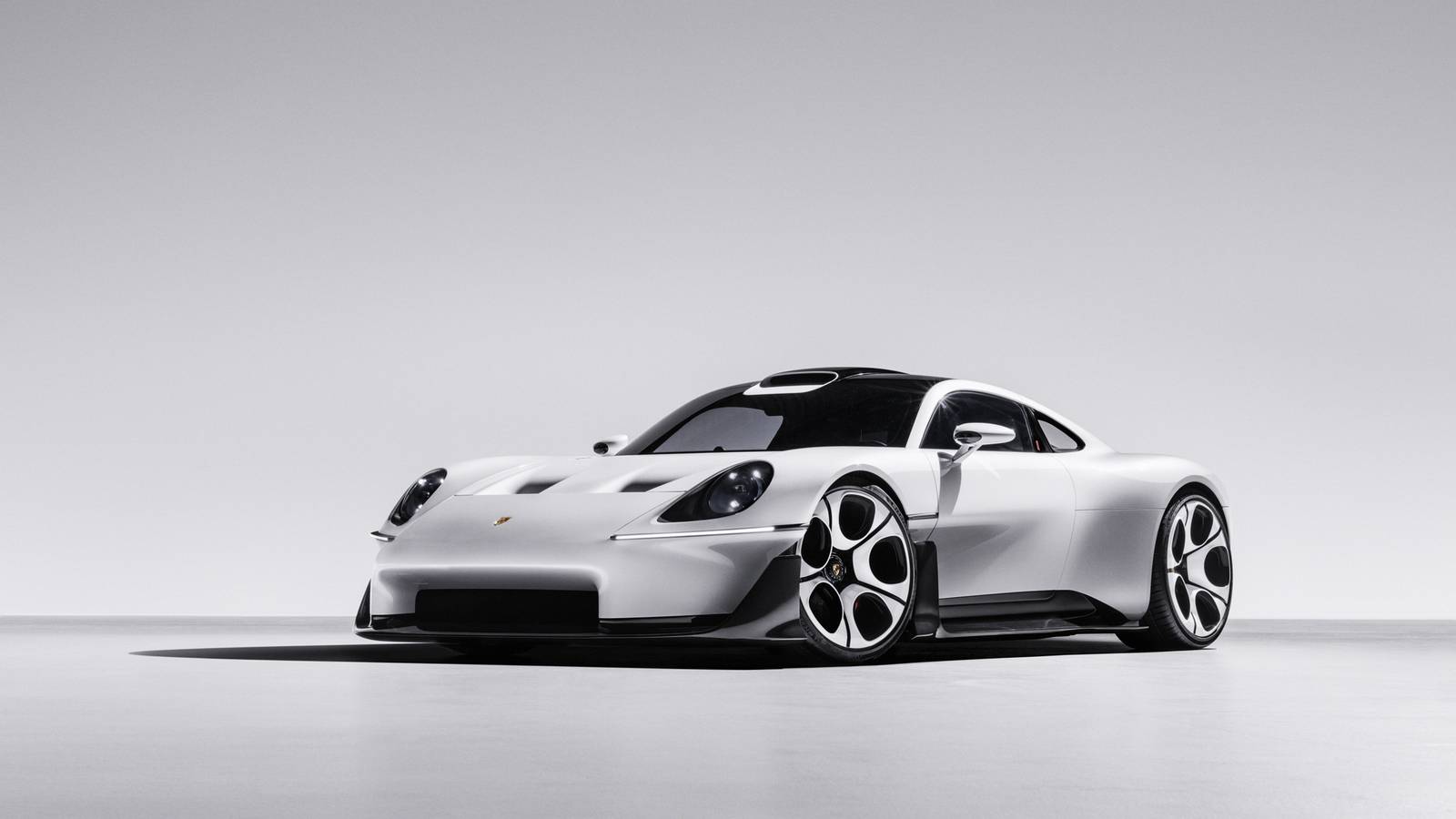 Porsche Mission S Potrebbe Nascondere una Cambiata Simulata