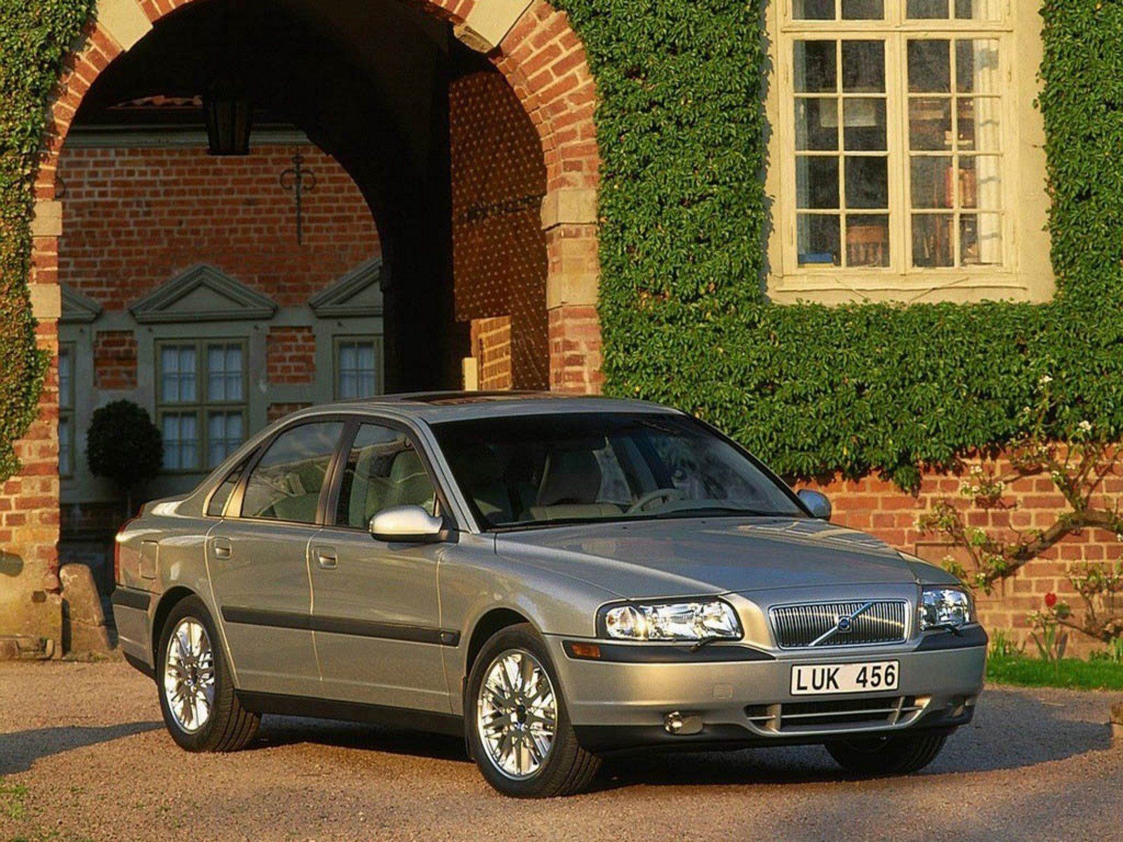 Отличия volvo s80 volvo s60