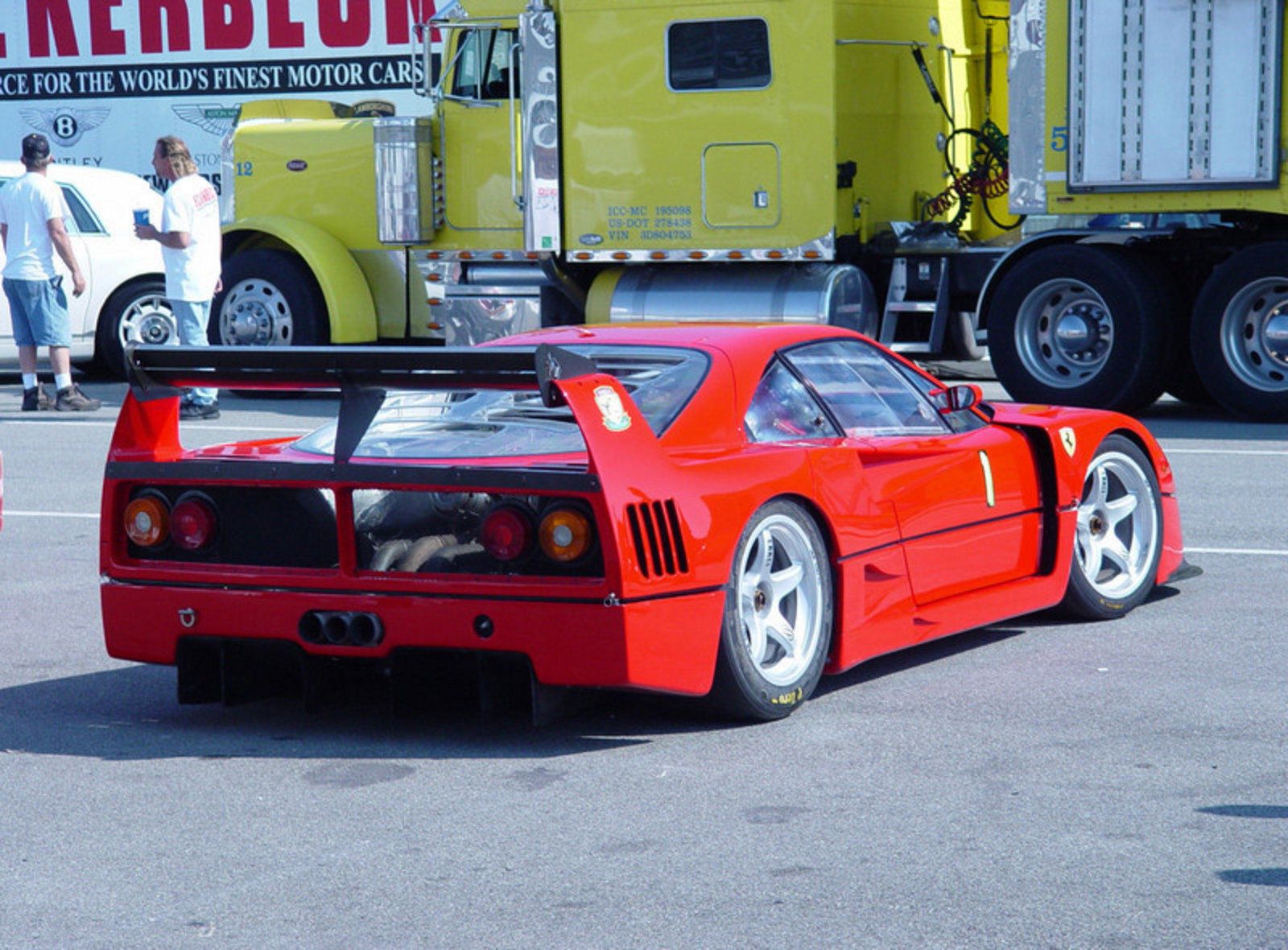 Ferrari f40 crash