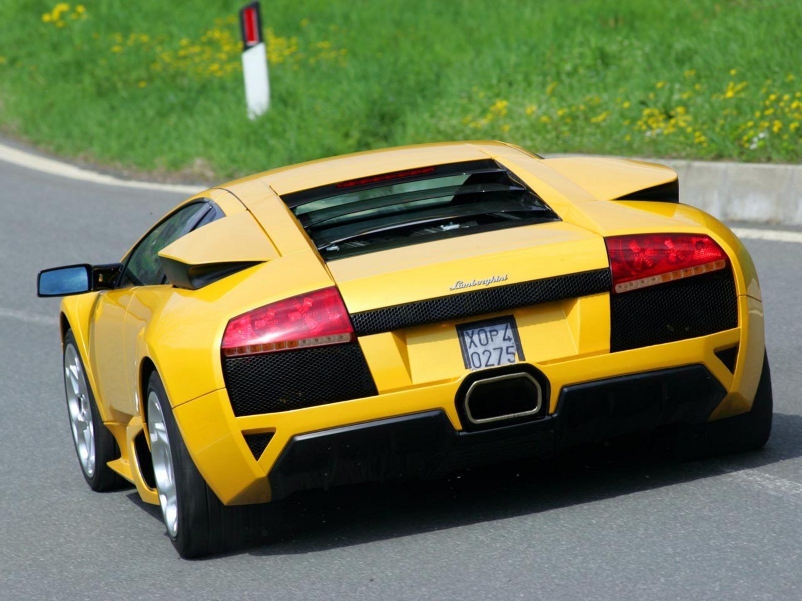 Lamborghini Murcielago lp750