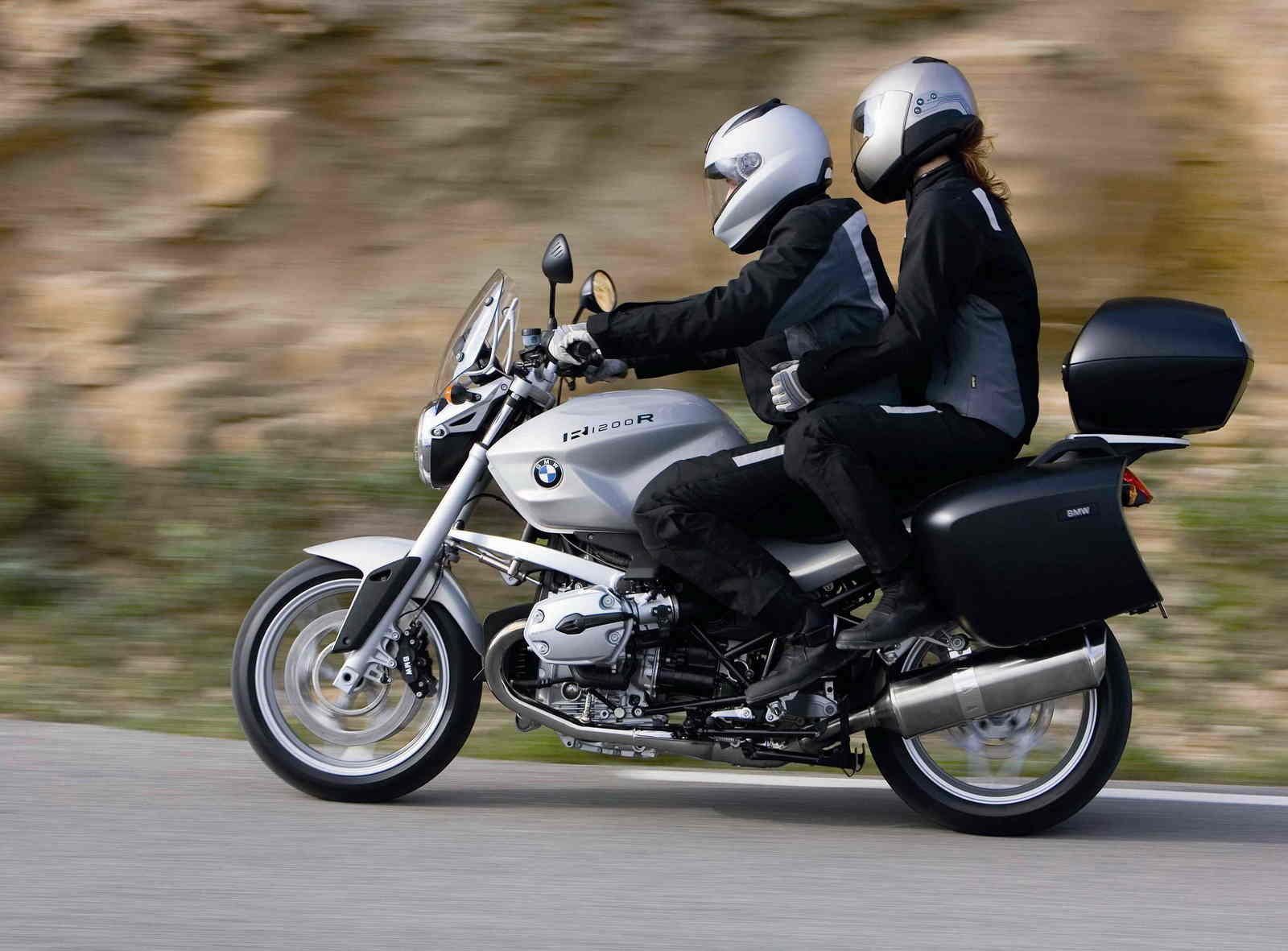 BMW r1200r 2011