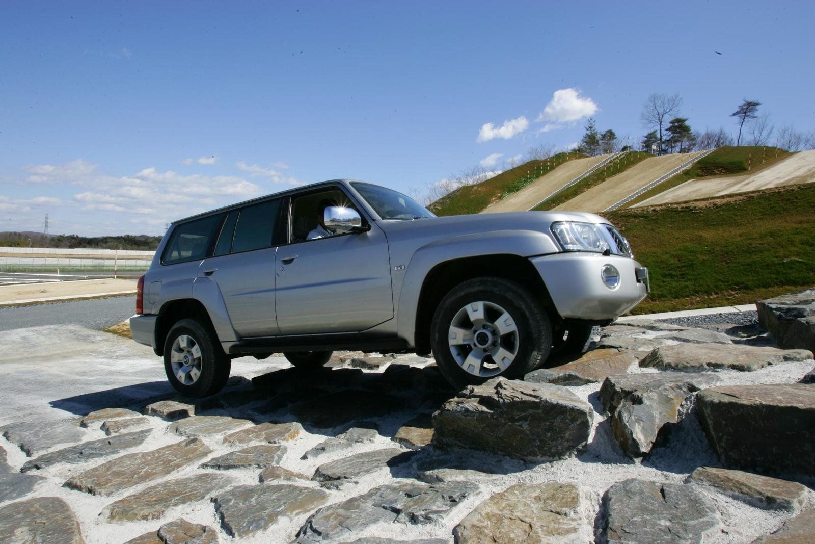 Nissan Patrol Pickup