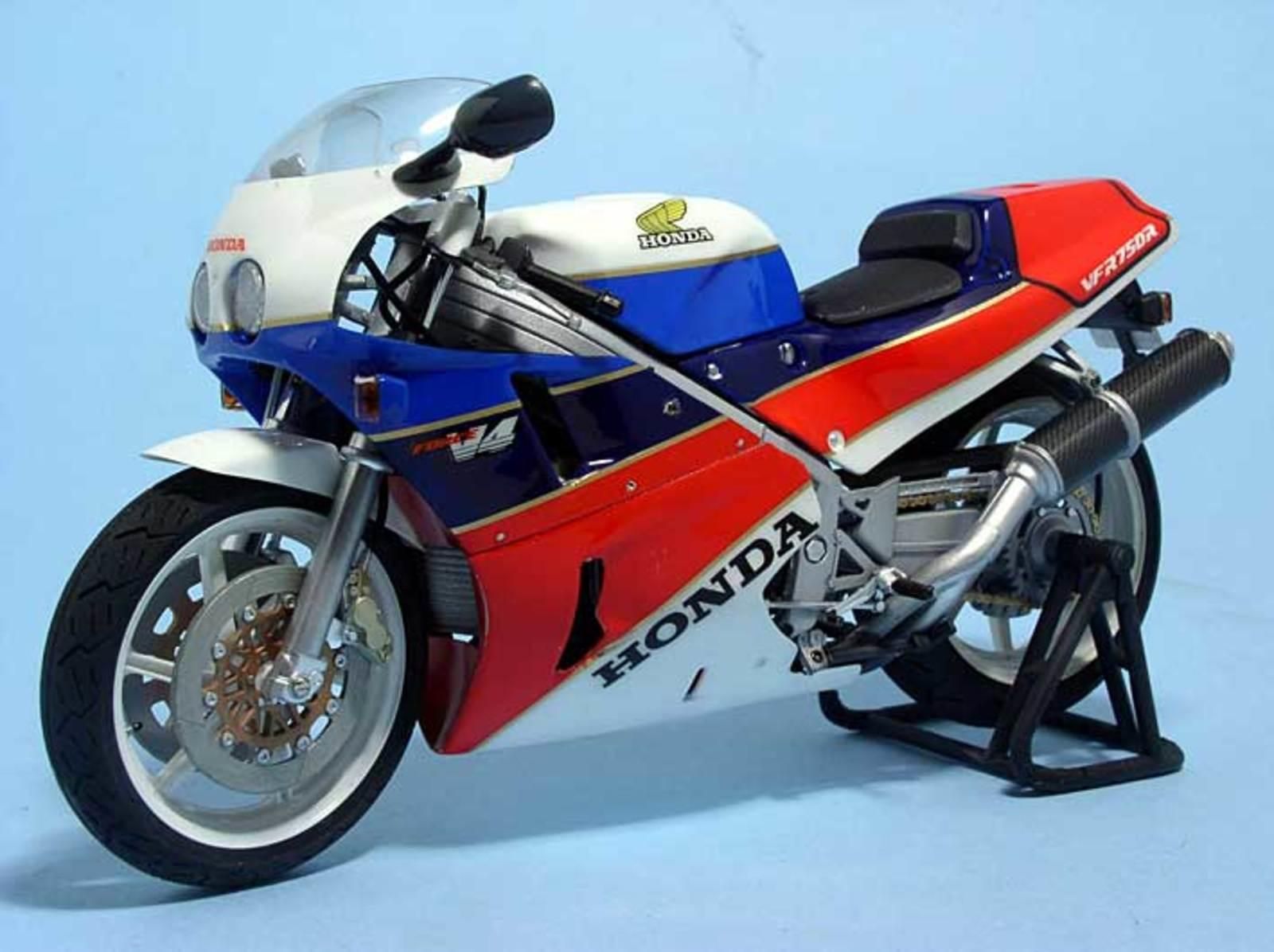 Honda vfr750f 1990