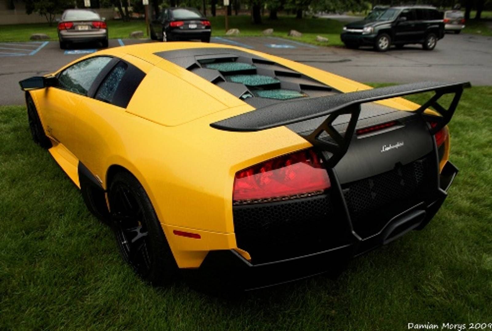 Lamborghini Murcielago SV фиолетовая