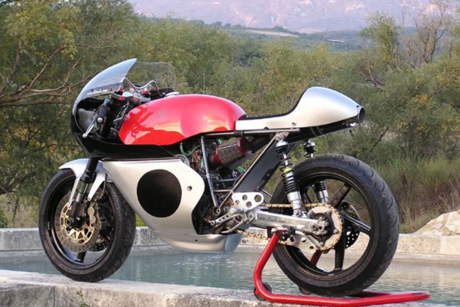 Honda Cafe Racer 50