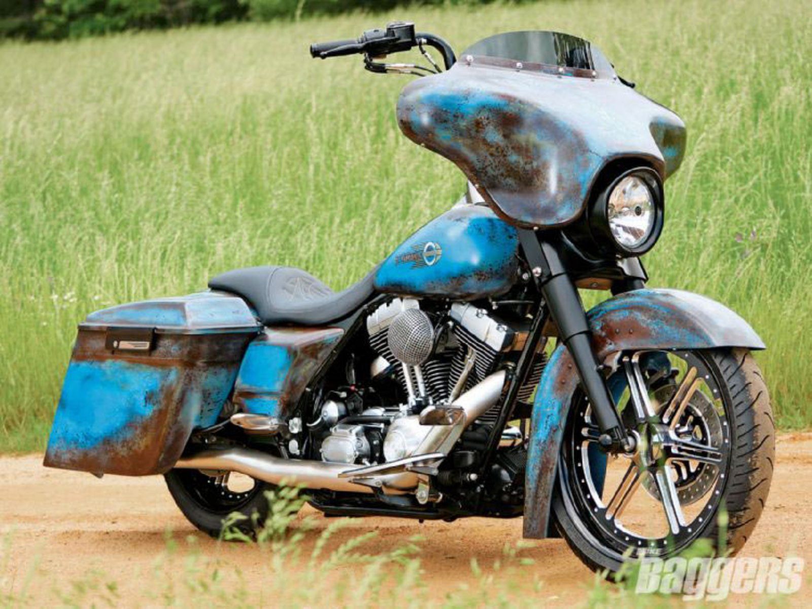 Мотоцикл Урал в стиле Харлей Дэвидсон