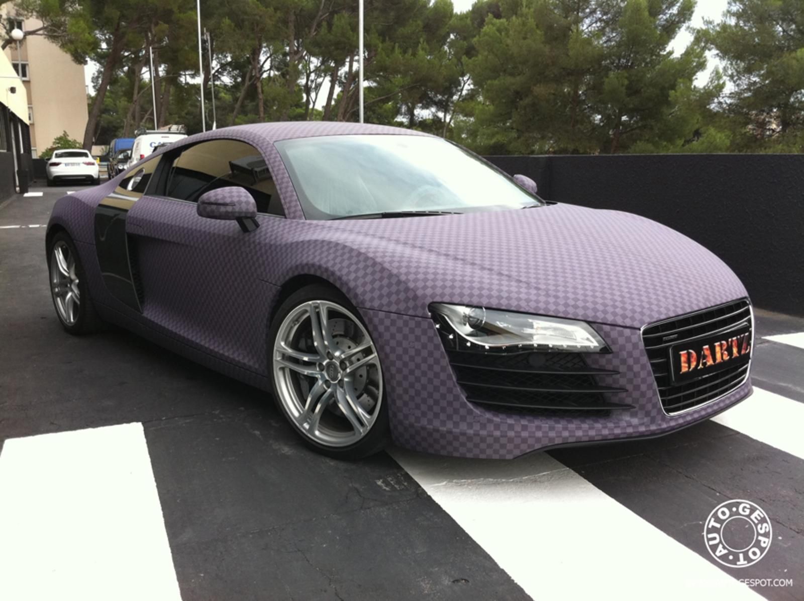 Audi r8 v10 Purple