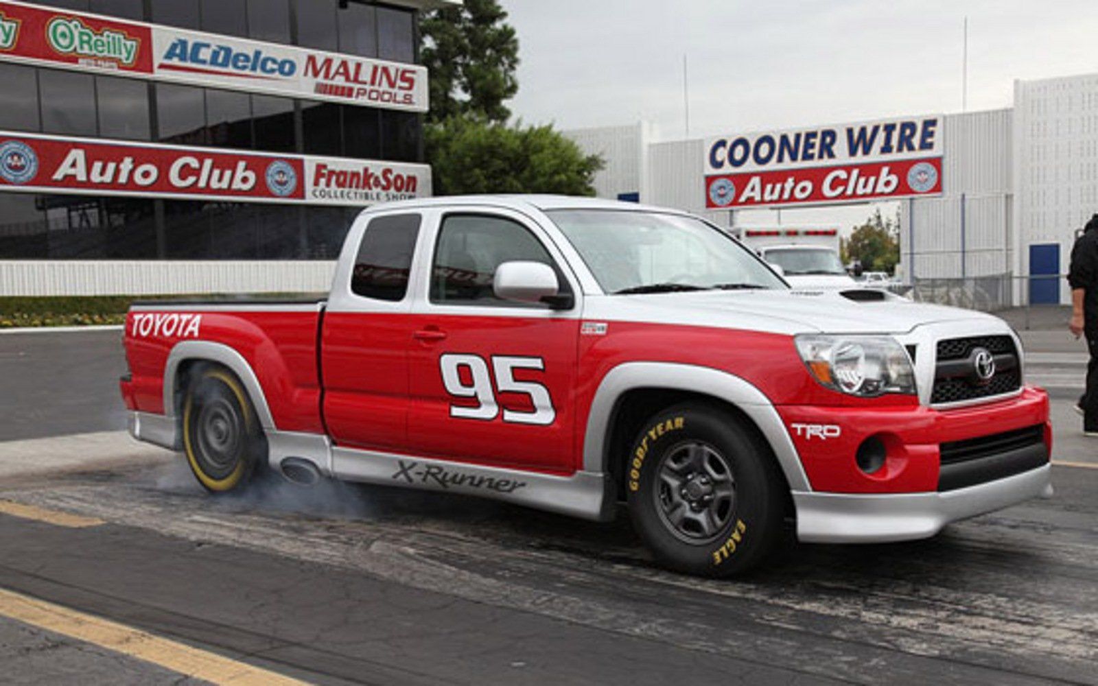 Toyota Tacoma x Runner