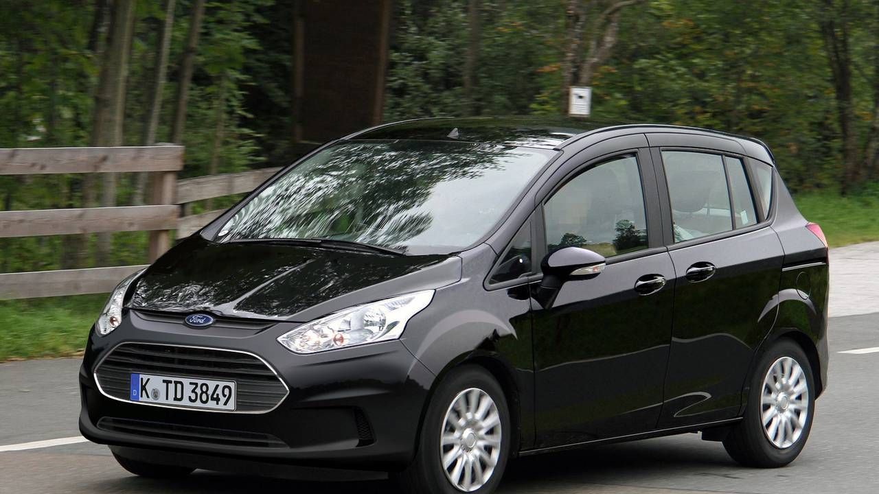 Б макс. Ford b Max 2013. Ford b Max 2021. Ford Focus b Max. 2002 Ford b Max.