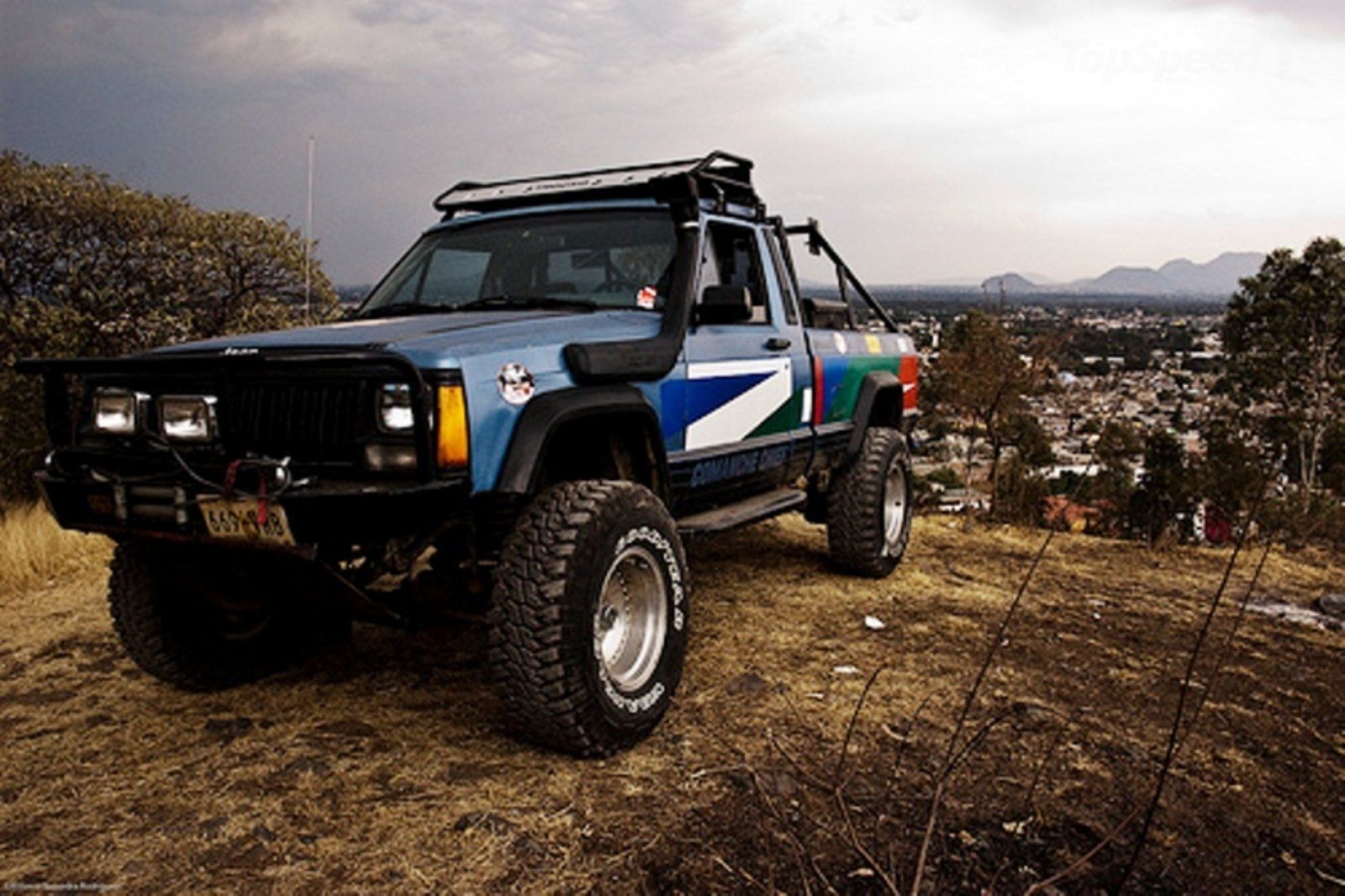 Jeep j 10 Comanche