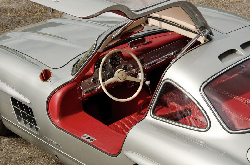 Gullwing Interior