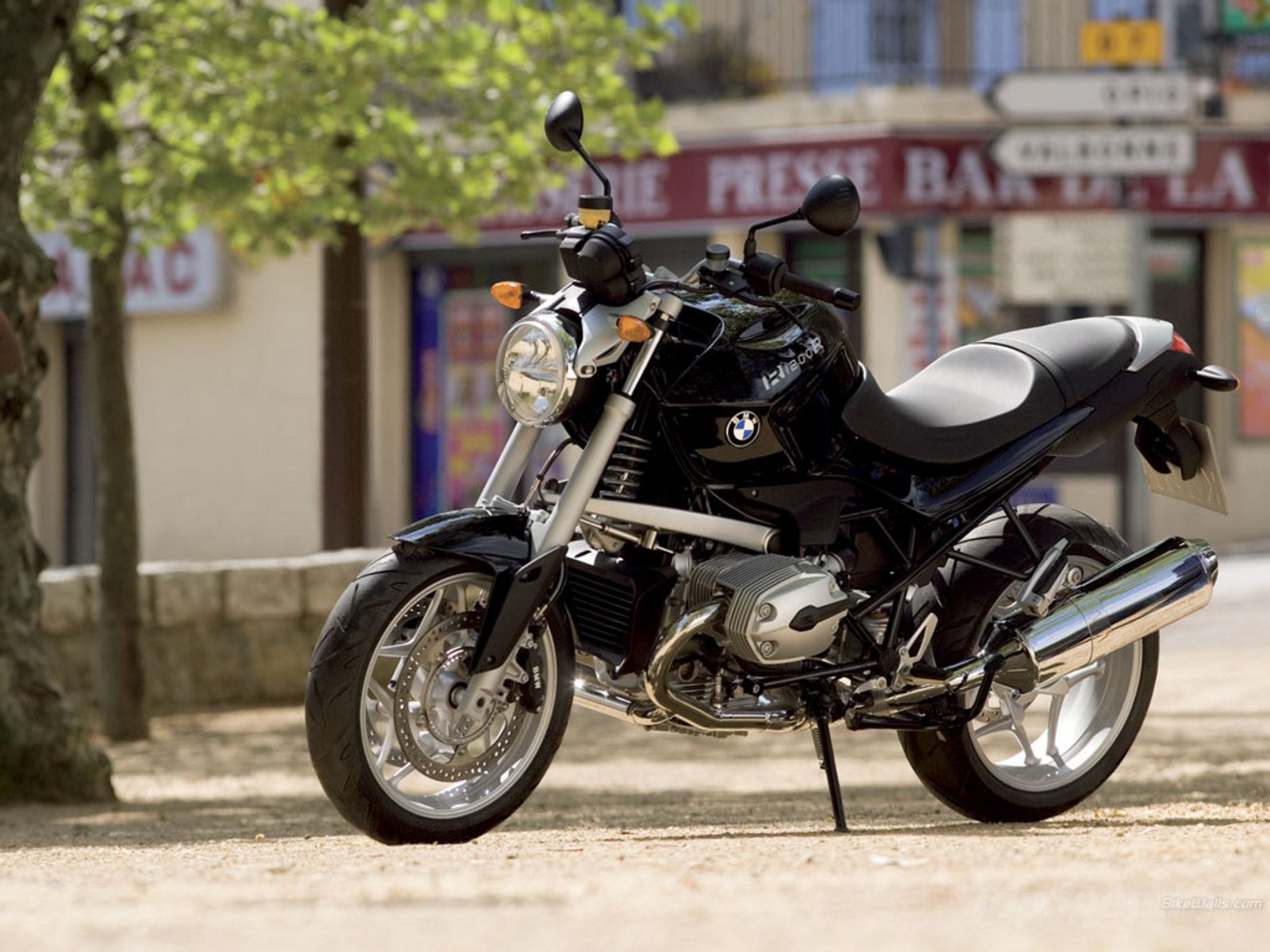 BMW r1200r