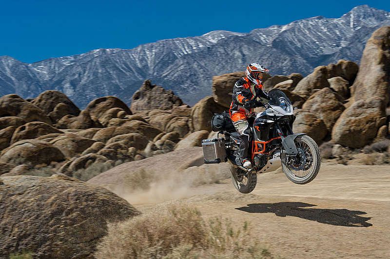 РњРѕС‚РѕС†РёРєР» KTM 1090 Adventure 2017