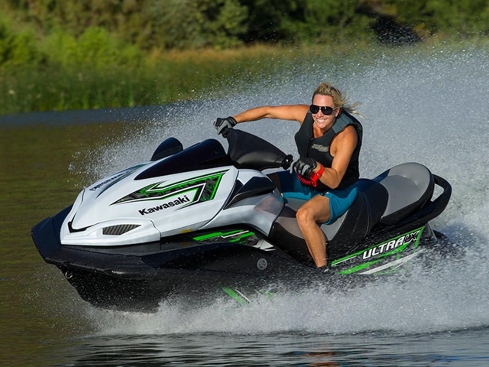 Kawasaki Jet Ski Ultra LX