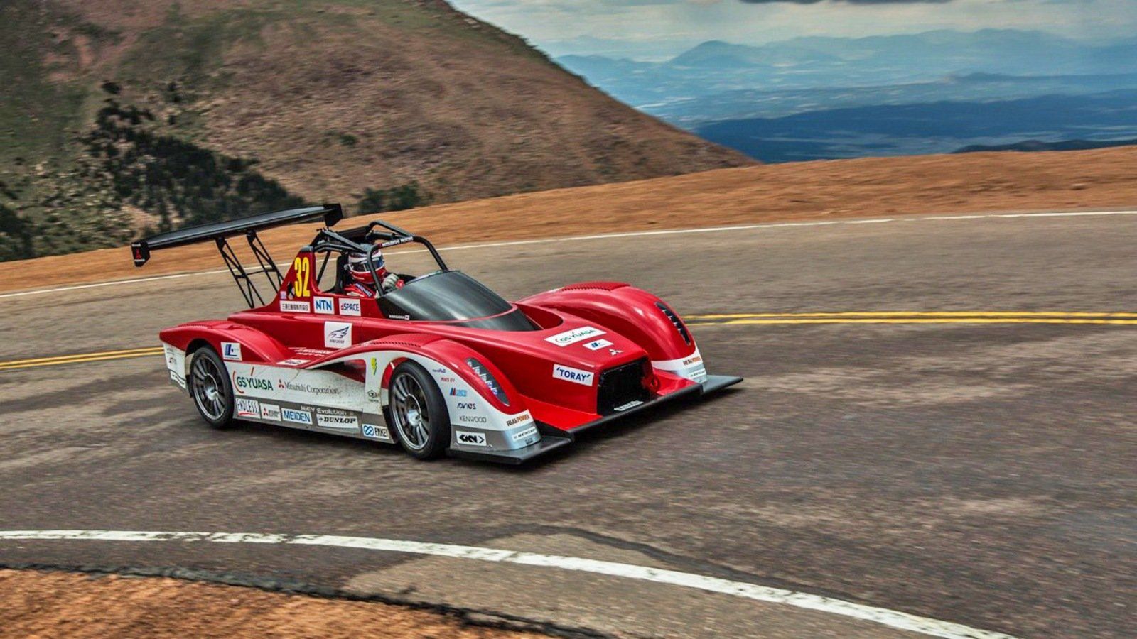 Pike's peak. Пайкс пик гонка. Mitsubishi MIEV Evolution. Suzuki Escudo Pikes Peak Gran Turismo. Pikes Peak диски.