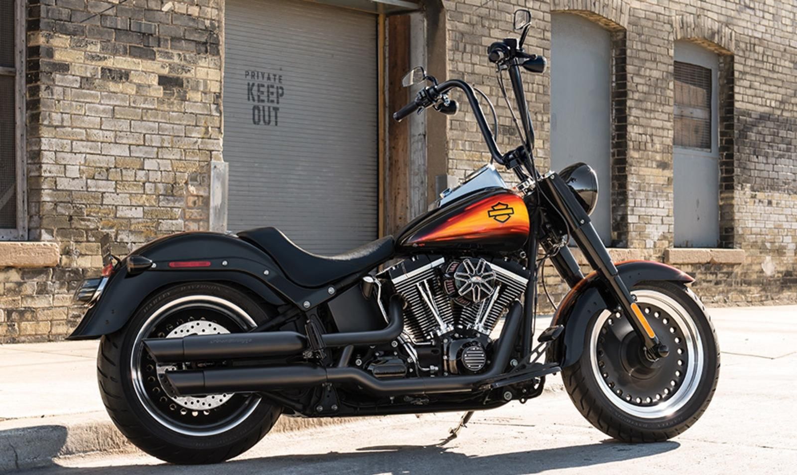 Harley Davidson Softail черный