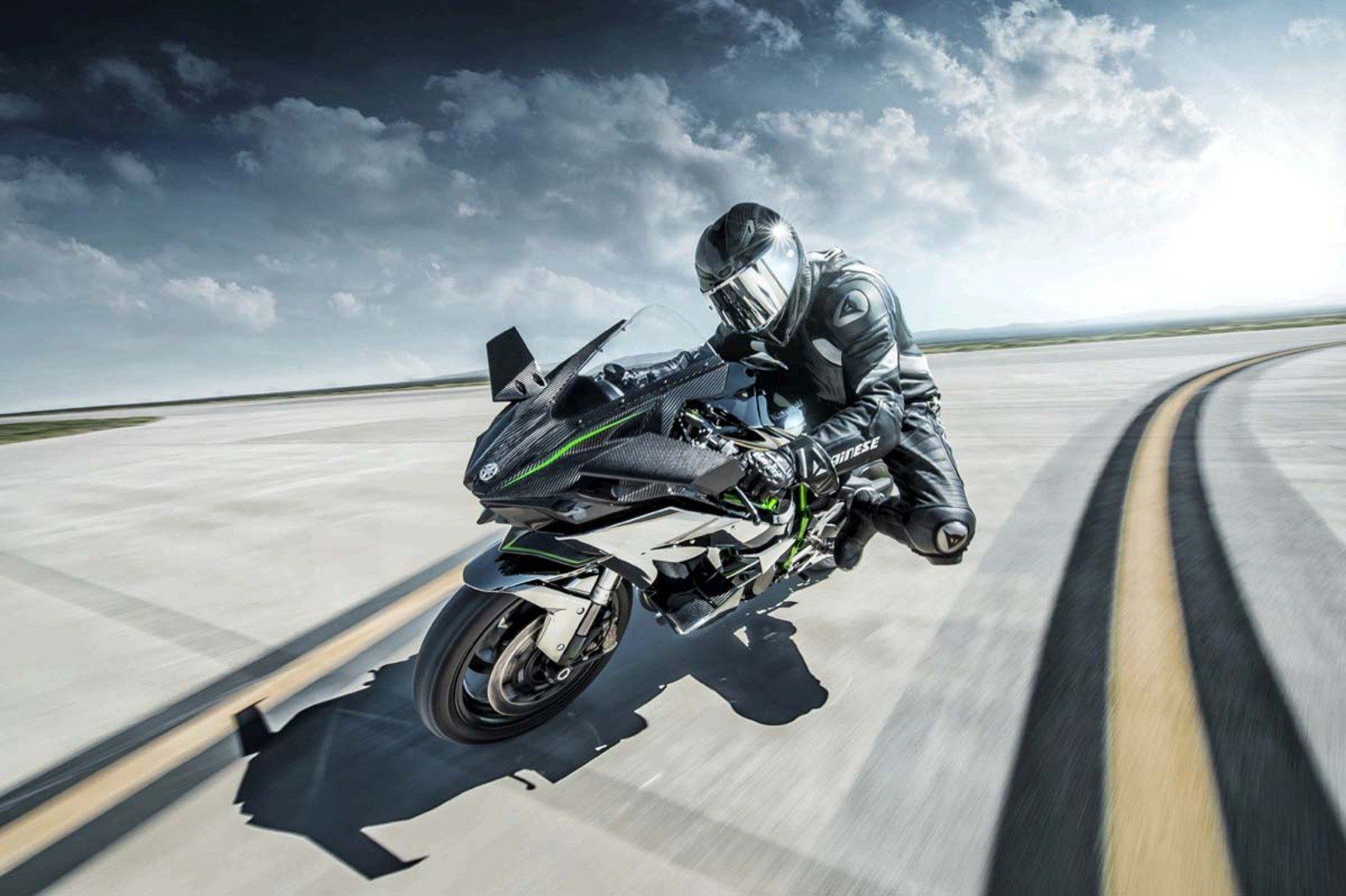 РњРѕС‚РѕС†РёРєР» Kawasaki h2