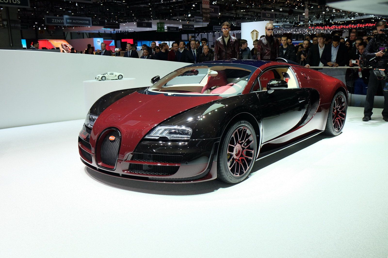 Bugatti Veyron 16.4 Grand Sport Vitesse la Finale AUTOART