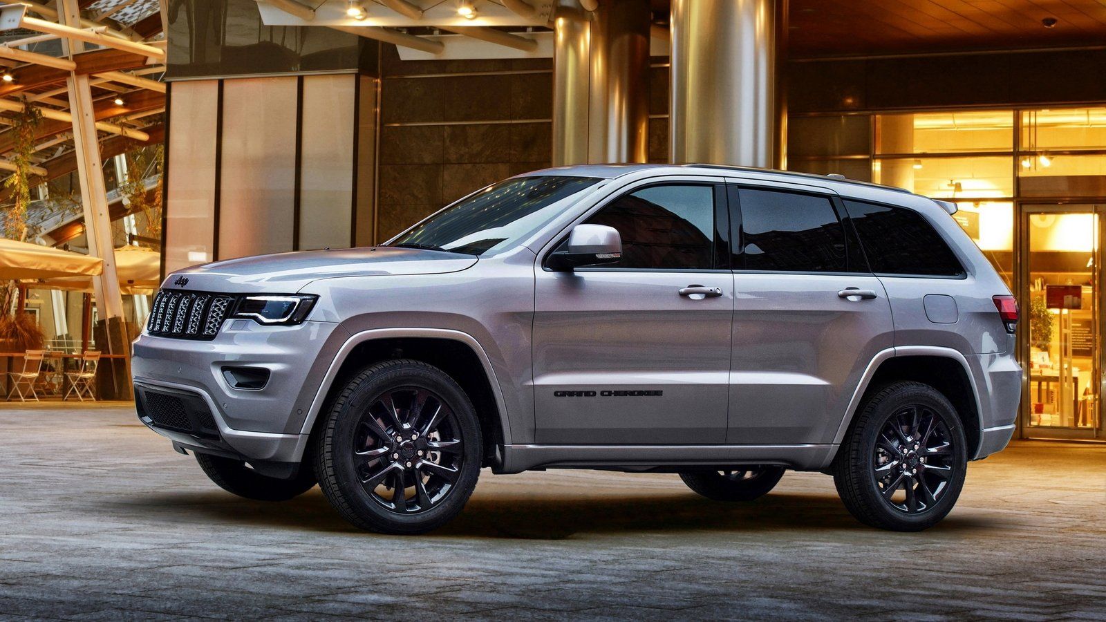 New 2017 Jeep Grand Cherokee