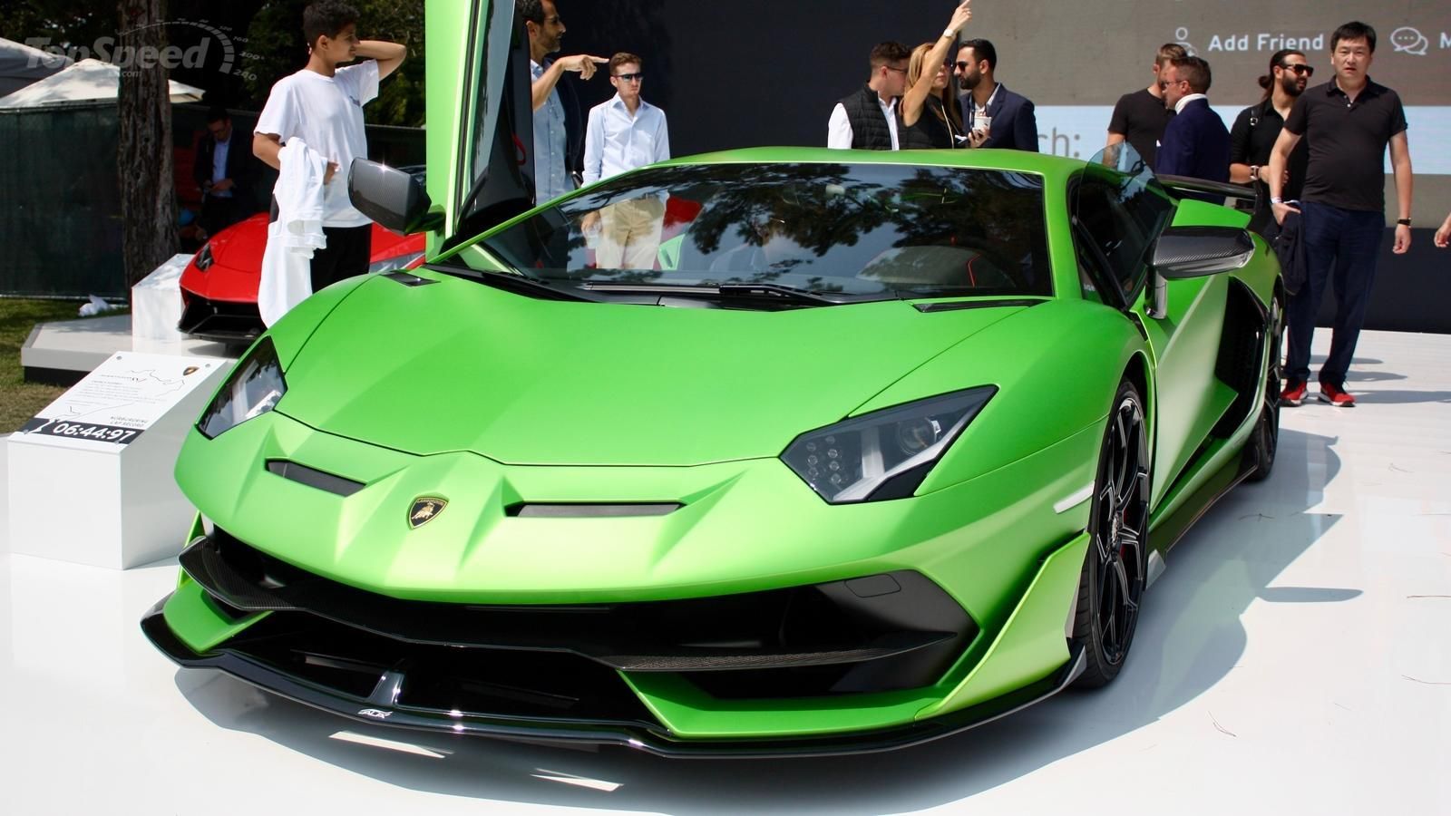 Lamborghini Aventador 2019