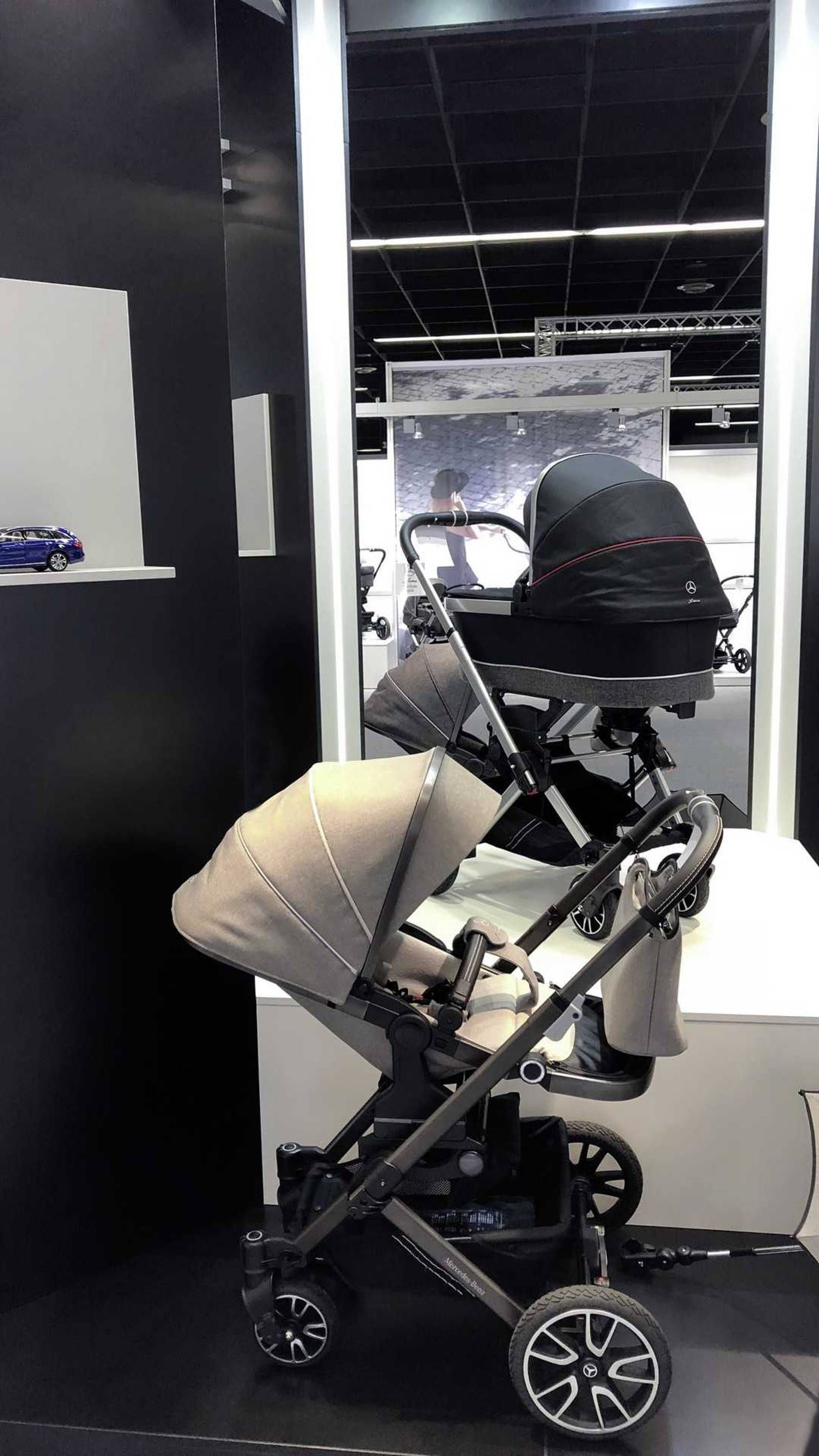Коляска Мерседес Бенц Купить